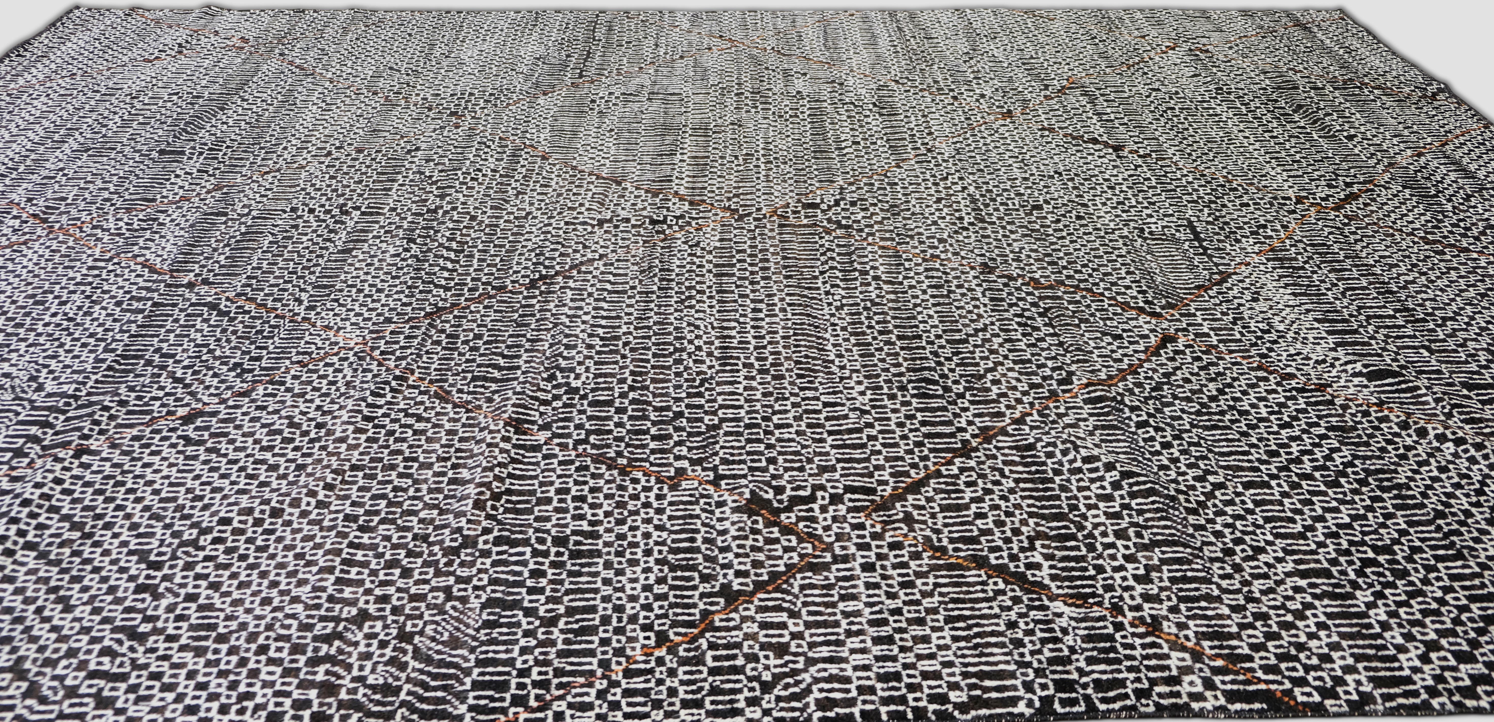 Moderne The Moderns MODERN Tapis en laine noir et ivoire 10'4''x13'10'' en vente