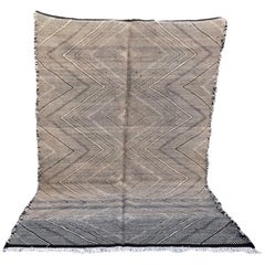Alfombra Kilim Marroquí Moderna de Tejido Plano Zanafi en Blanco y Negro