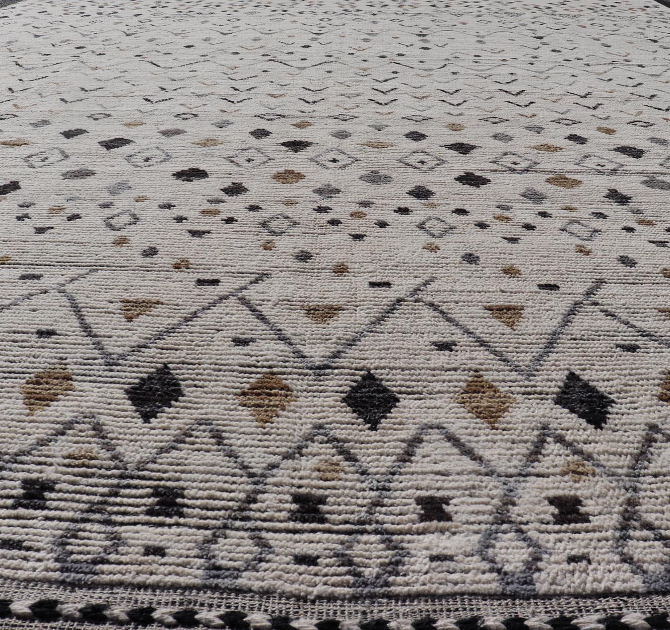 Modern Moroccan Charcoal Rug in Neutral Tones with Subdued Design 12'1 x 17'6 For Sale 4