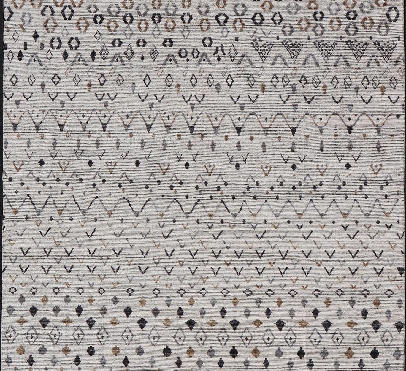 Wool Modern Moroccan Charcoal Rug in Neutral Tones with Subdued Design 12'1 x 17'6 For Sale