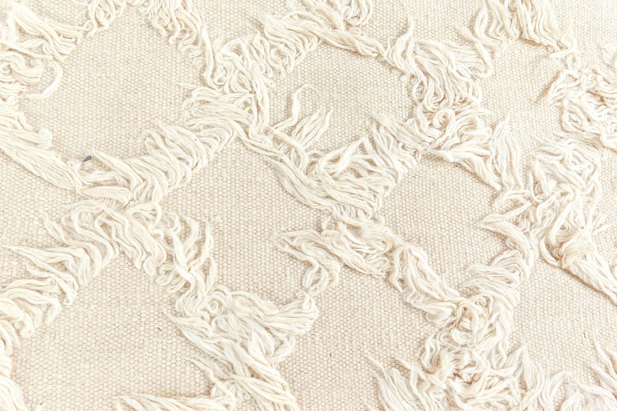 Tapis marocain moderne en laine tissée à plat à motifs de diamants par Doris Leslie Blau Neuf - En vente à New York, NY