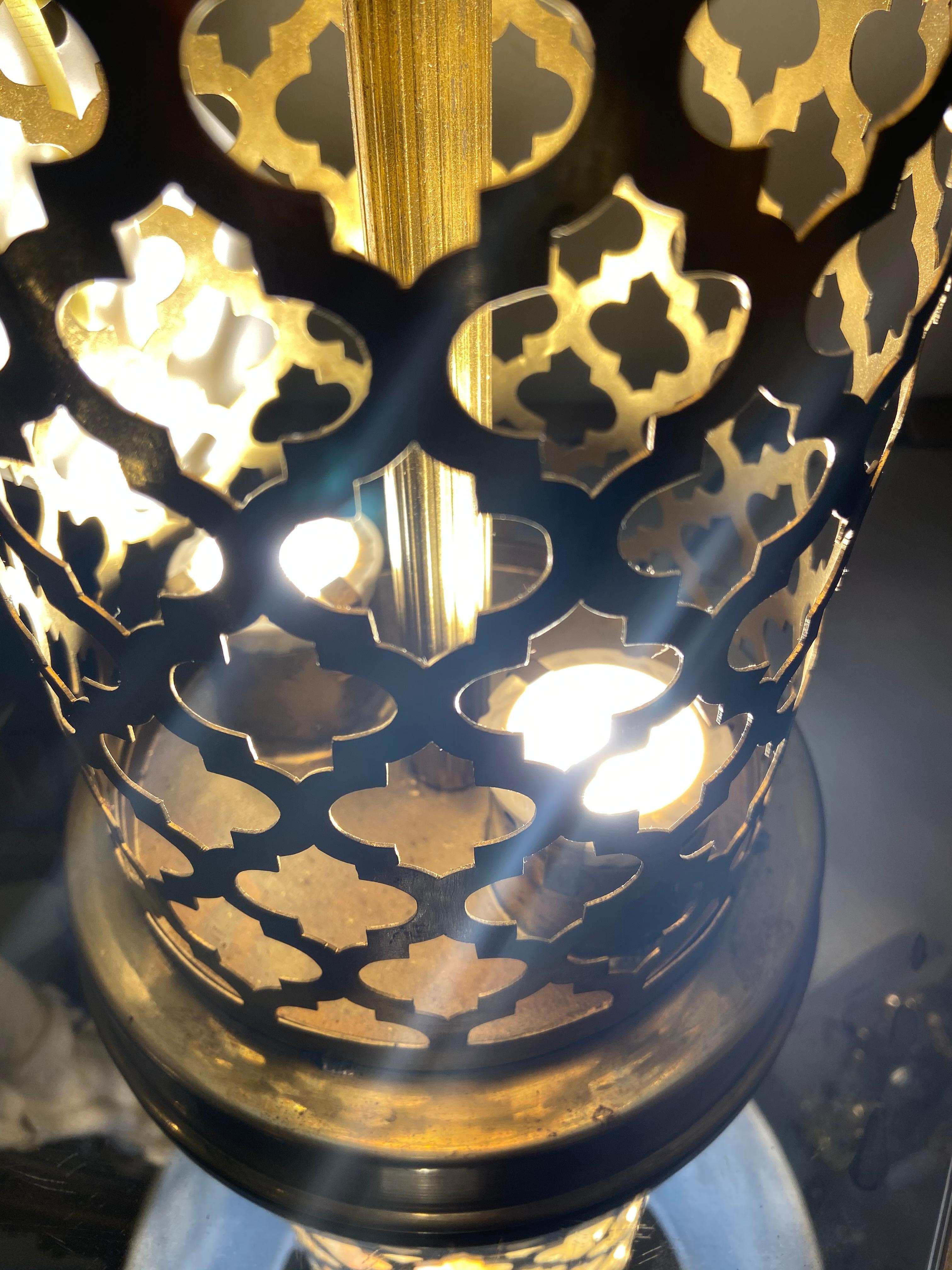 Modern Moroccan Gold Brass Table Lamp Handmade, Bottom & Upper Light, a Pair  For Sale 12