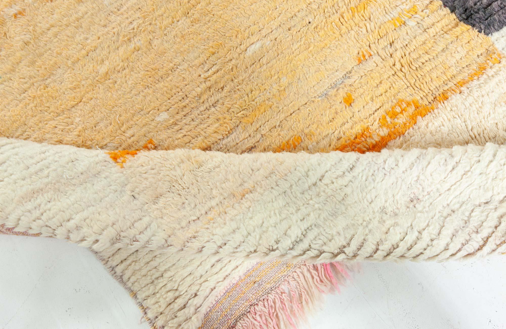 Tappeto moderno marocchino in lana annodato a mano di Doris Leslie Blau In condizioni Nuovo in vendita a New York, NY