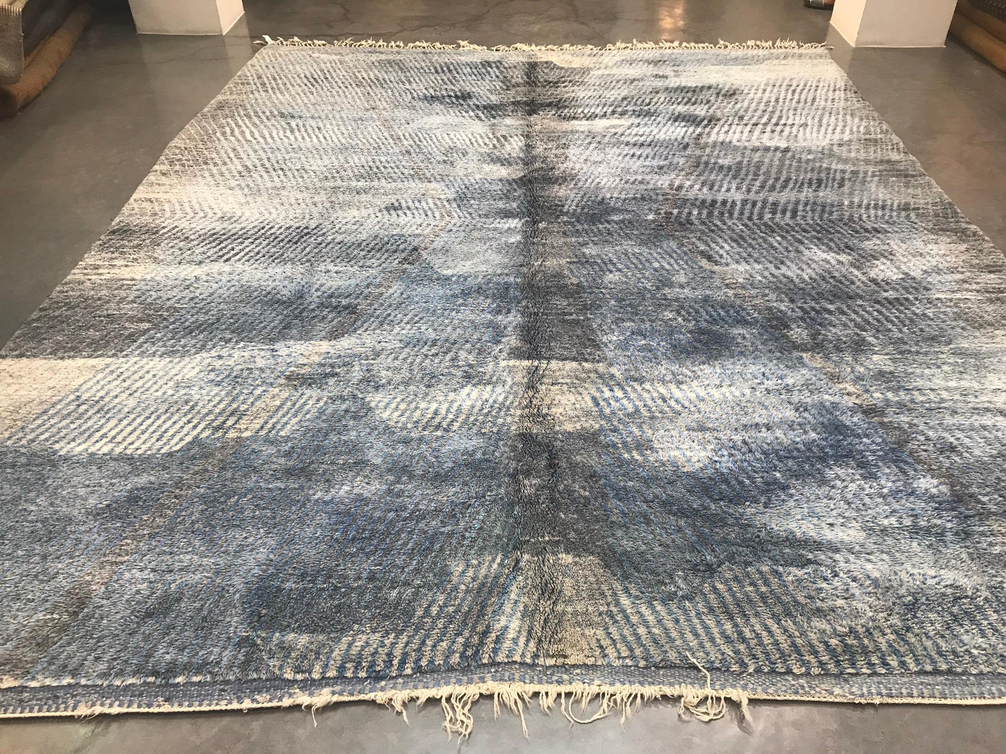 Each of our Moroccan Beni rugs is a one-of-a-kind piece, with its own story and history. The weavers who create these beautiful textiles are part of a centuries-old tradition passed down from mother to daughter. The making of a Beni rug is truly an