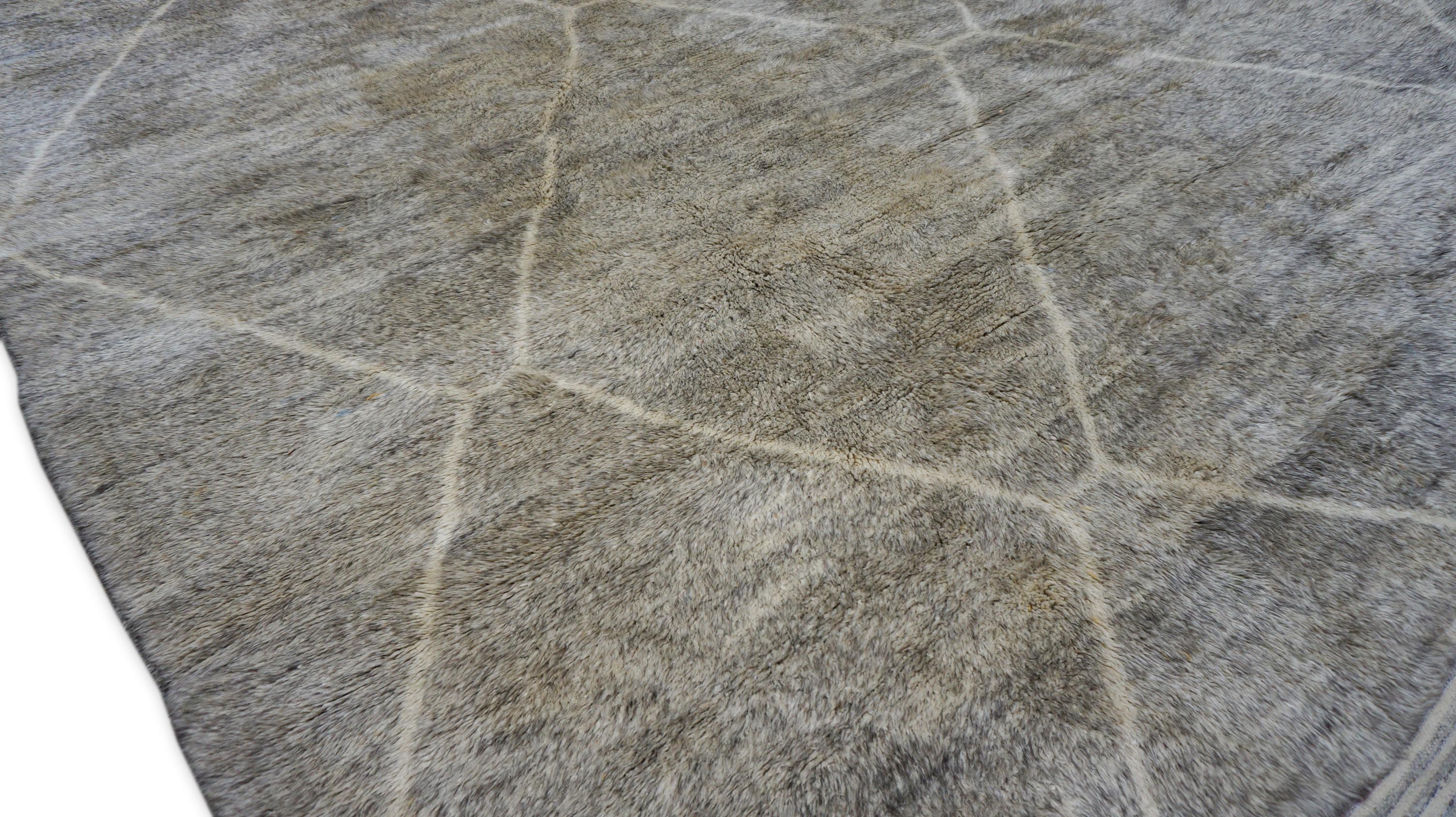 XXI secolo e contemporaneo Tappeto moderno in lana a reticolo diamantato Moroccan Mink 10'6''x15' in vendita
