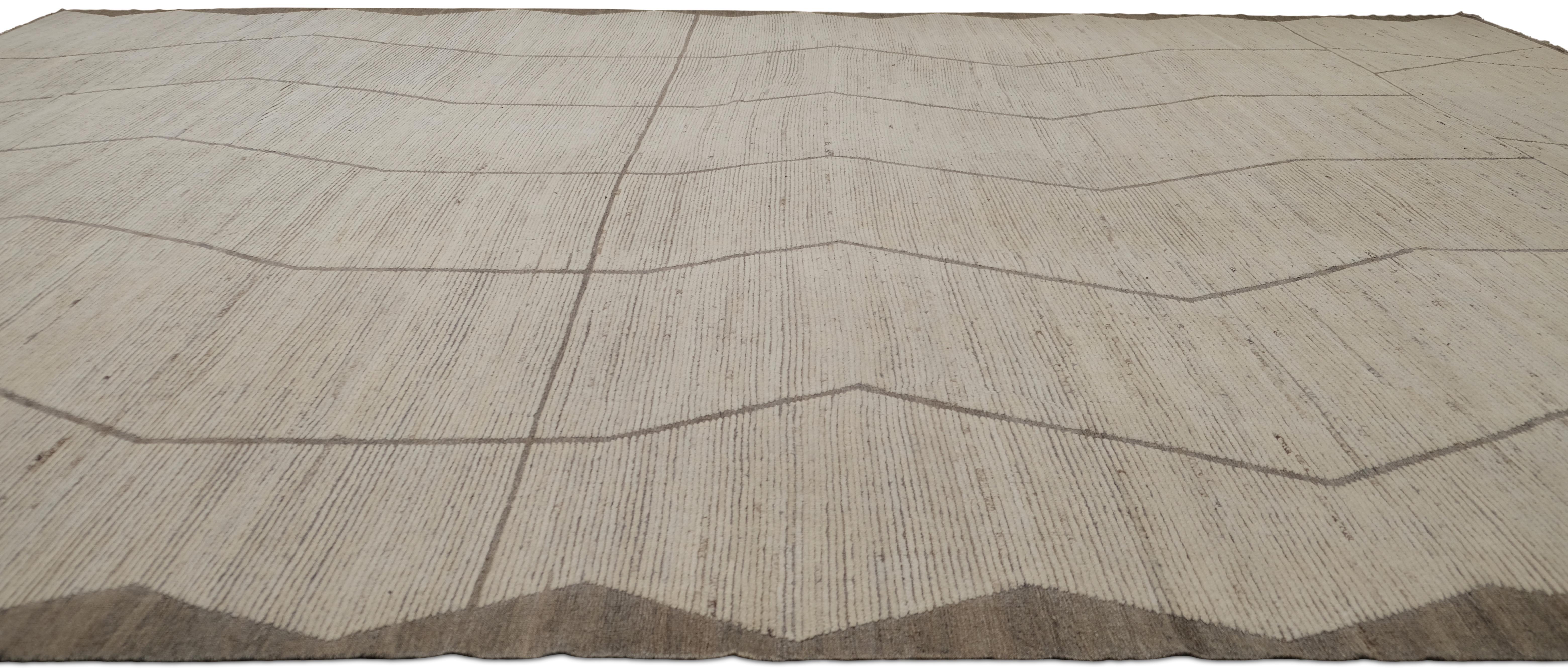Tapis marocain moderne en laine neutre 15'x23' Neuf - En vente à Torrance, CA