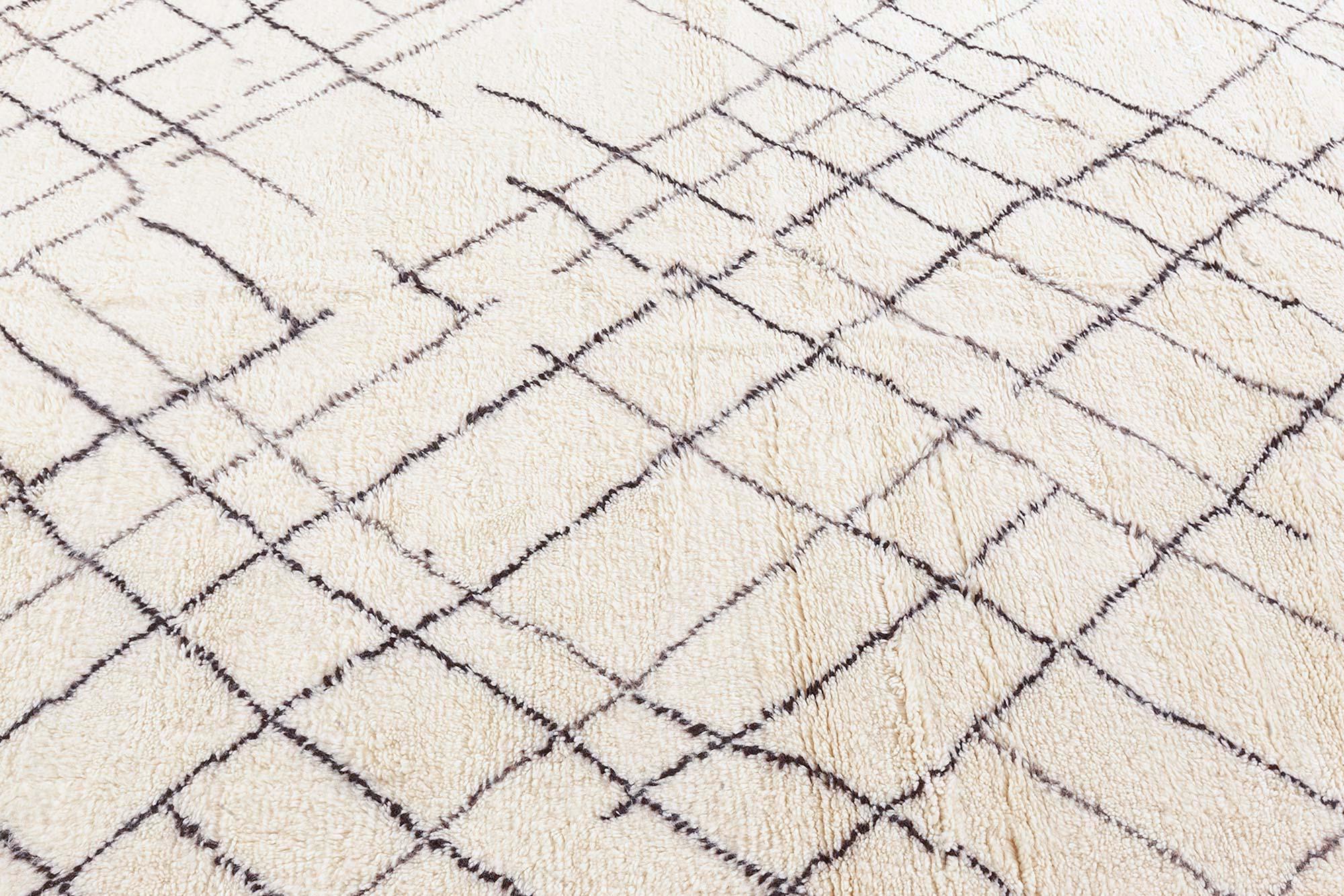Modern Moroccan Hand-Knotted Wool Rug by Doris Leslie Blau
Size: 12'0