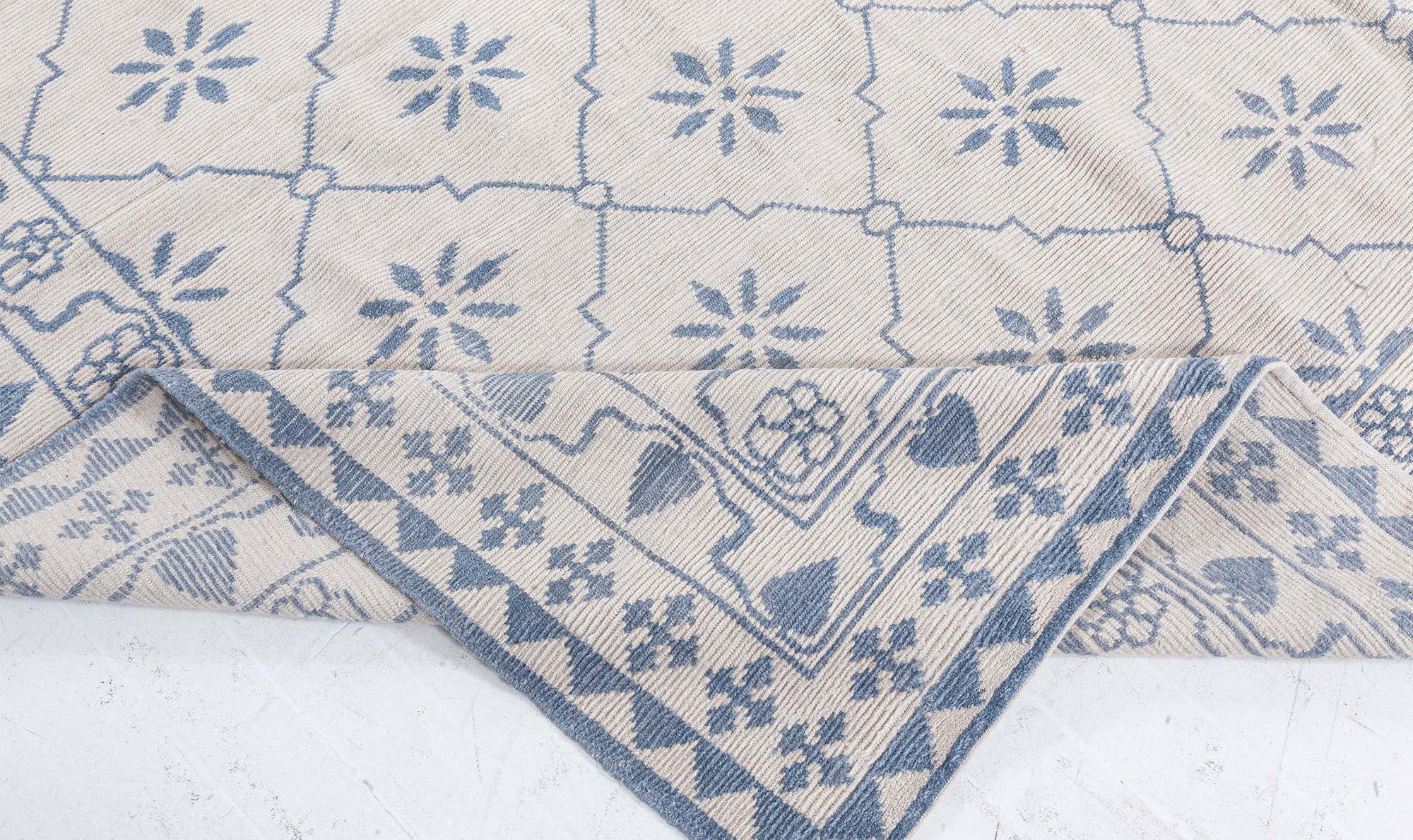 Modern Moroccan Hand-Knotted Wool Rug by Doris Leslie Blau For Sale 3
