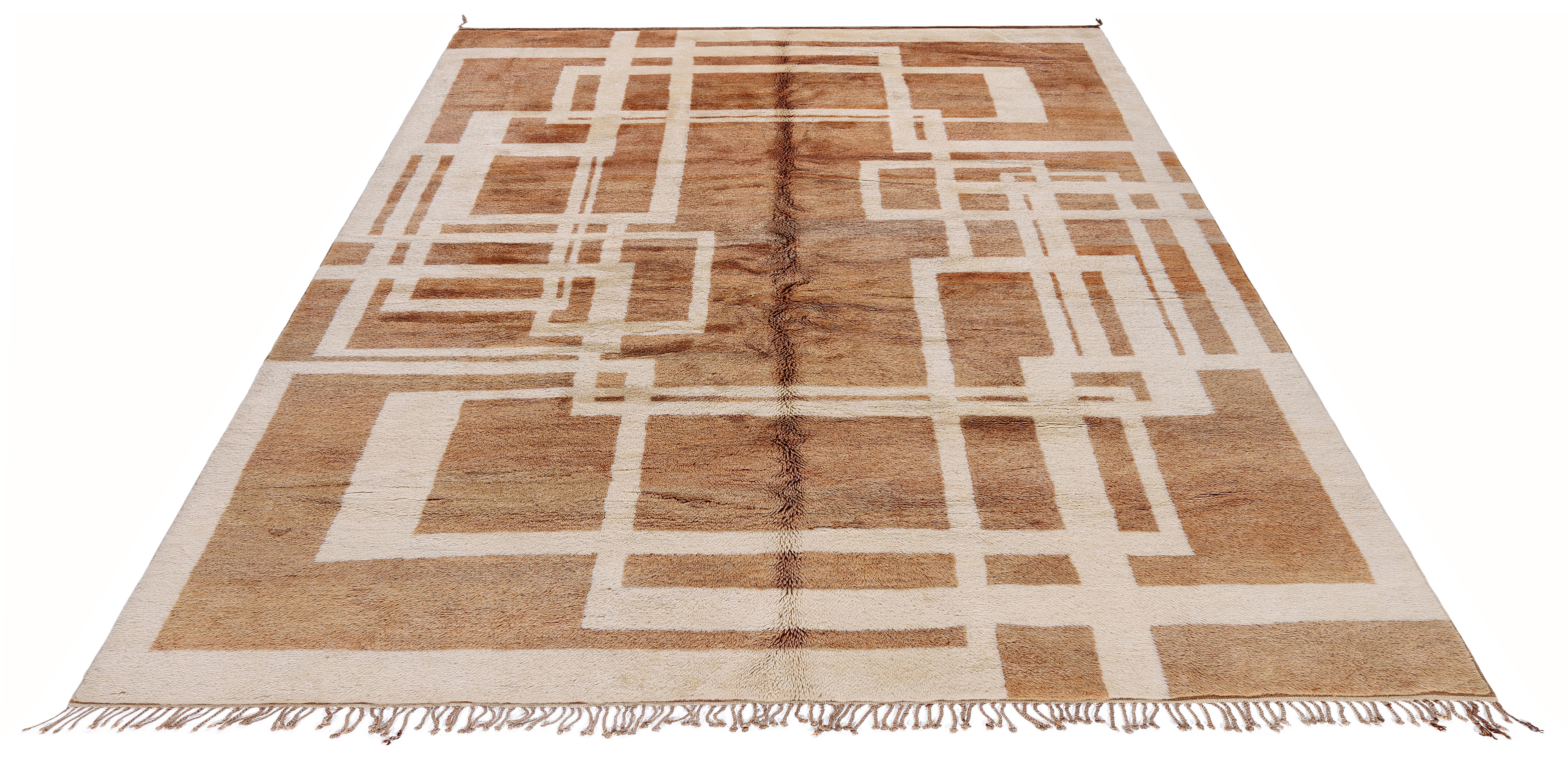 XXI secolo e contemporaneo Tappeto marocchino moderno - Lana annodata a mano con disegno geometrico astratto in vendita