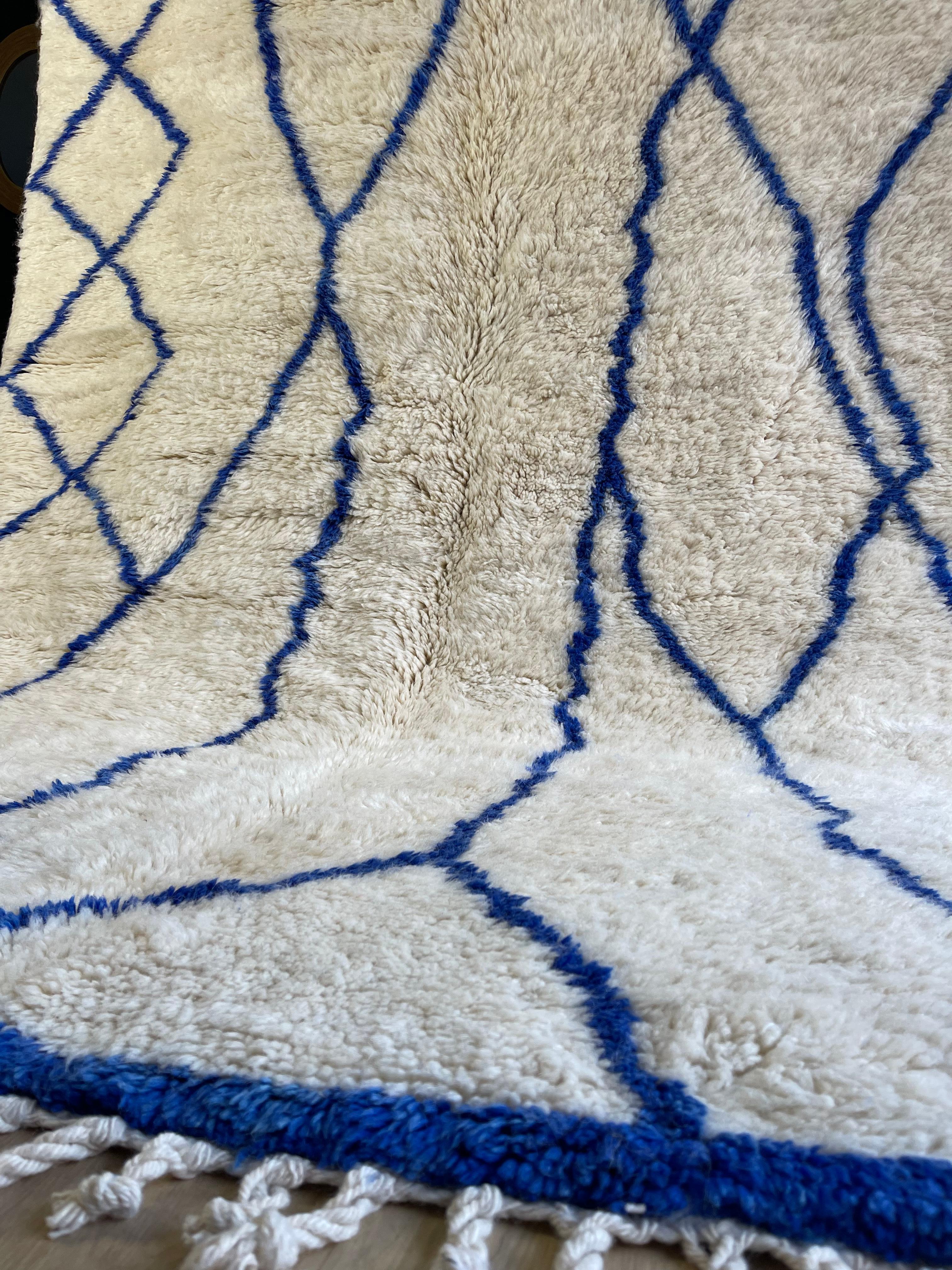Hand-Woven Modern Moroccan Rug Natural Wool by French Designer SD For Sale