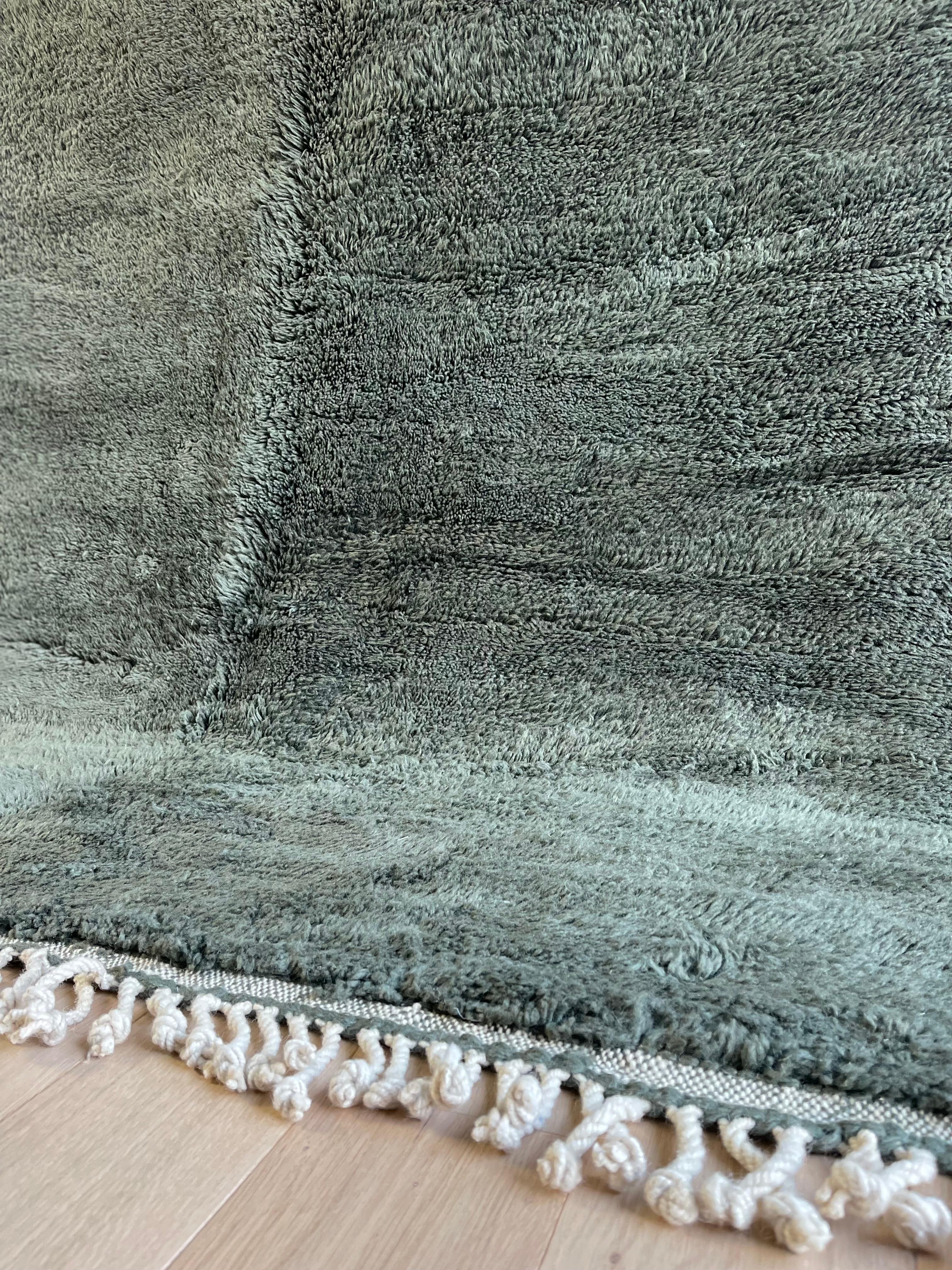 Alfombra marroquí moderna Lana natural por el diseñador francés SD en Nuevo estado para la venta en LANGUEUX, FR