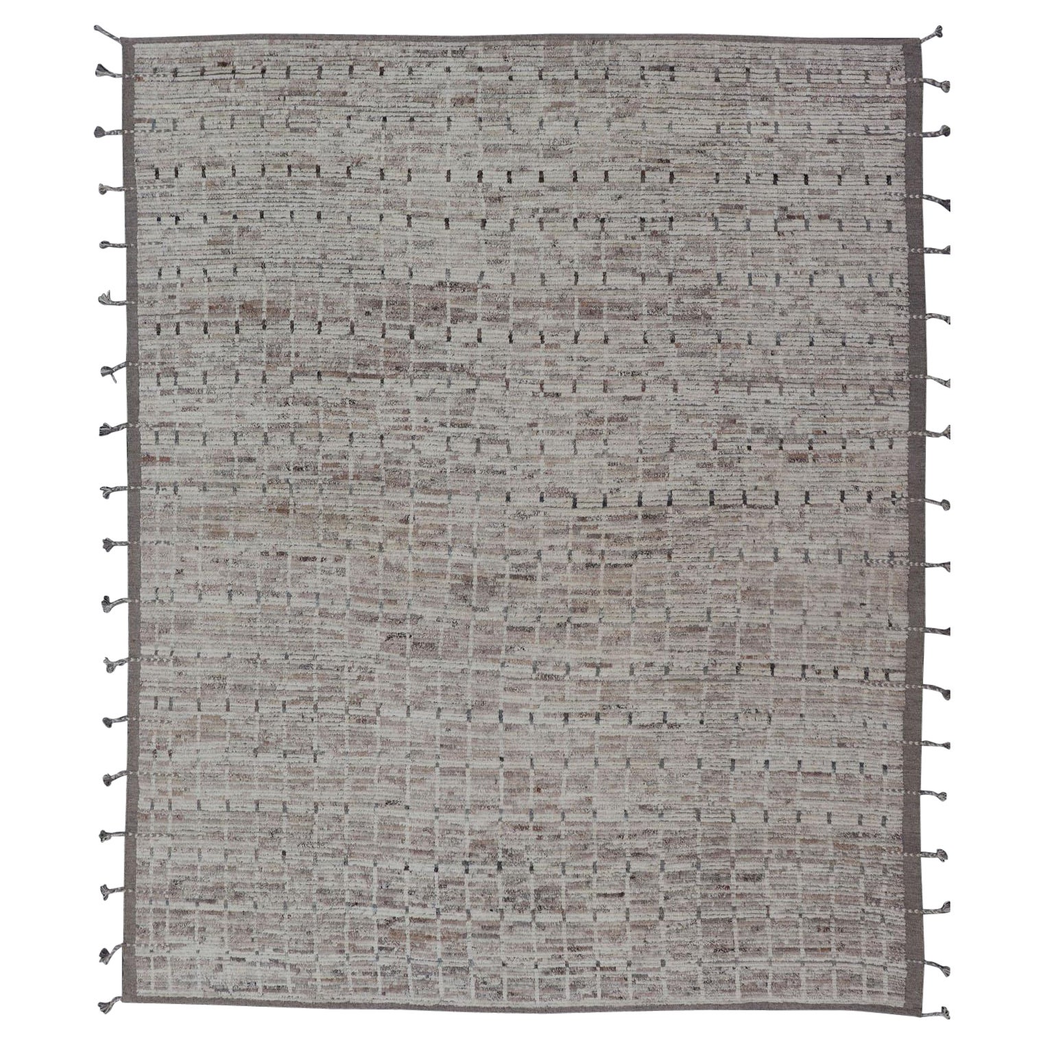 Tappeto marocchino moderno con Design/One in toni tenui di Keivan Woven Arts