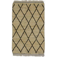 Modern Moroccan Style Accent Rug, Kitchen, Bath Mat, Foyer or Entry Rug