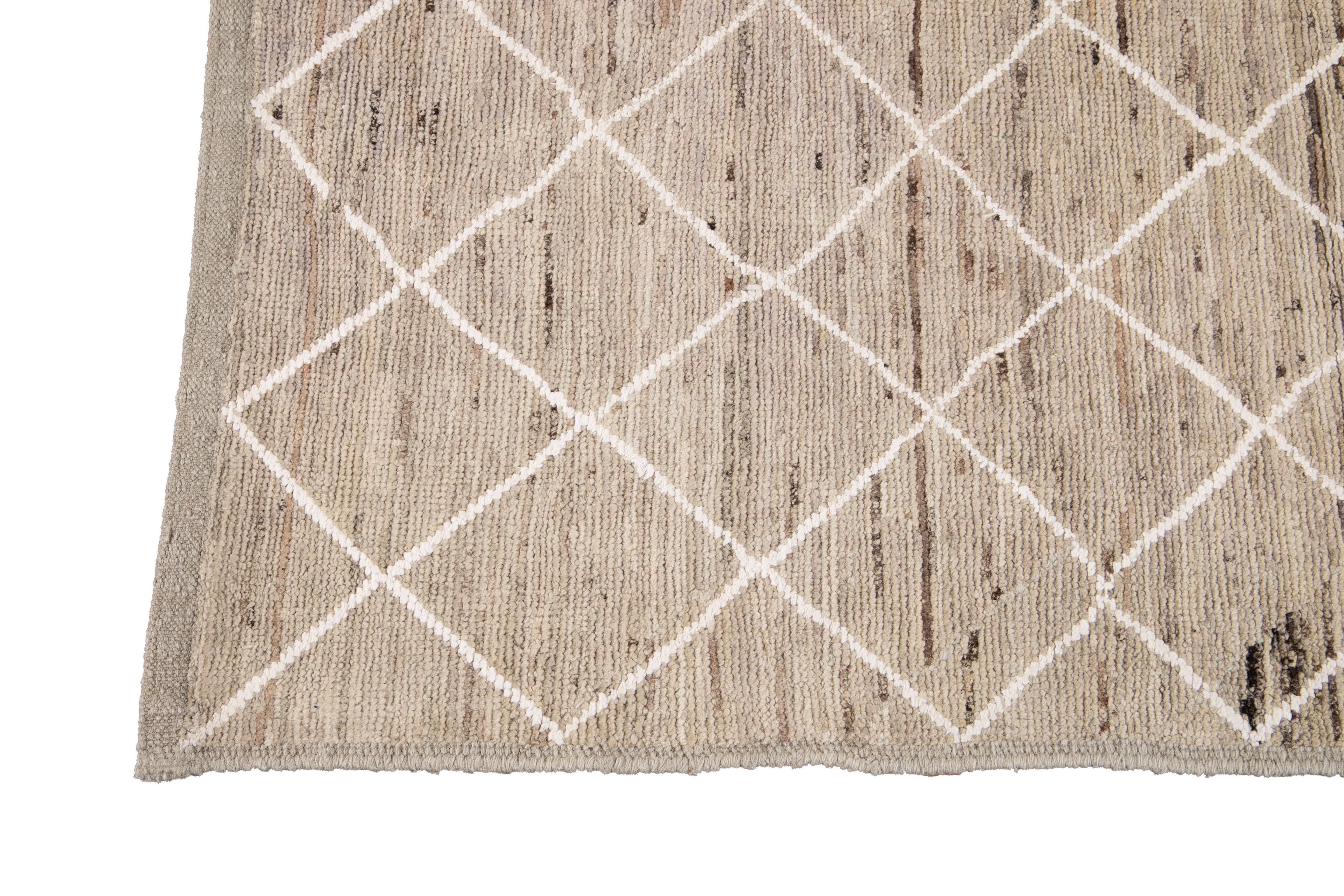 Modern Moroccan-Style Beige Tribal Wool Rug In New Condition For Sale In Norwalk, CT