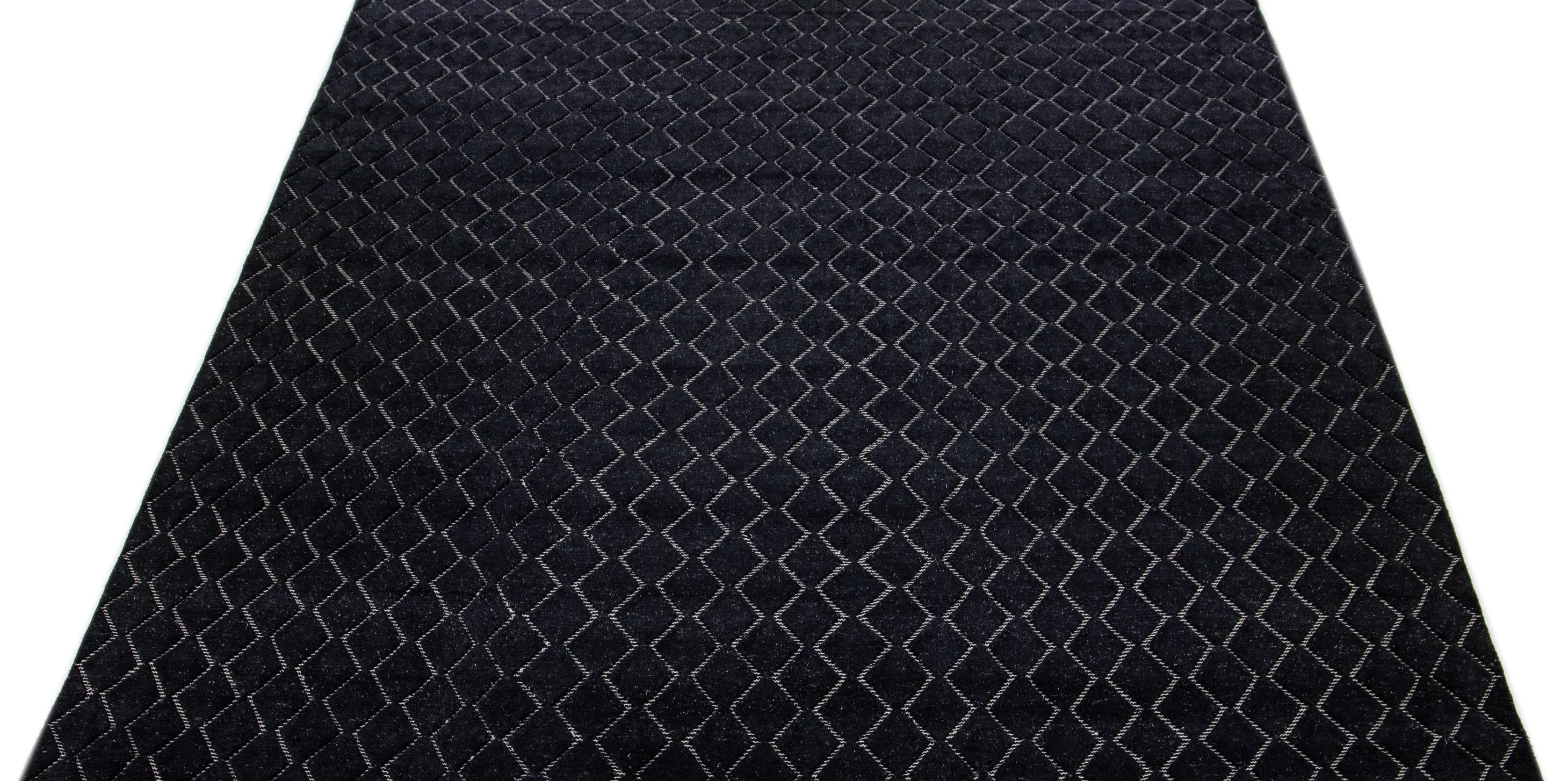 Pakistani Modern Moroccan Style Black Wool Rug with Geometric Motif For Sale