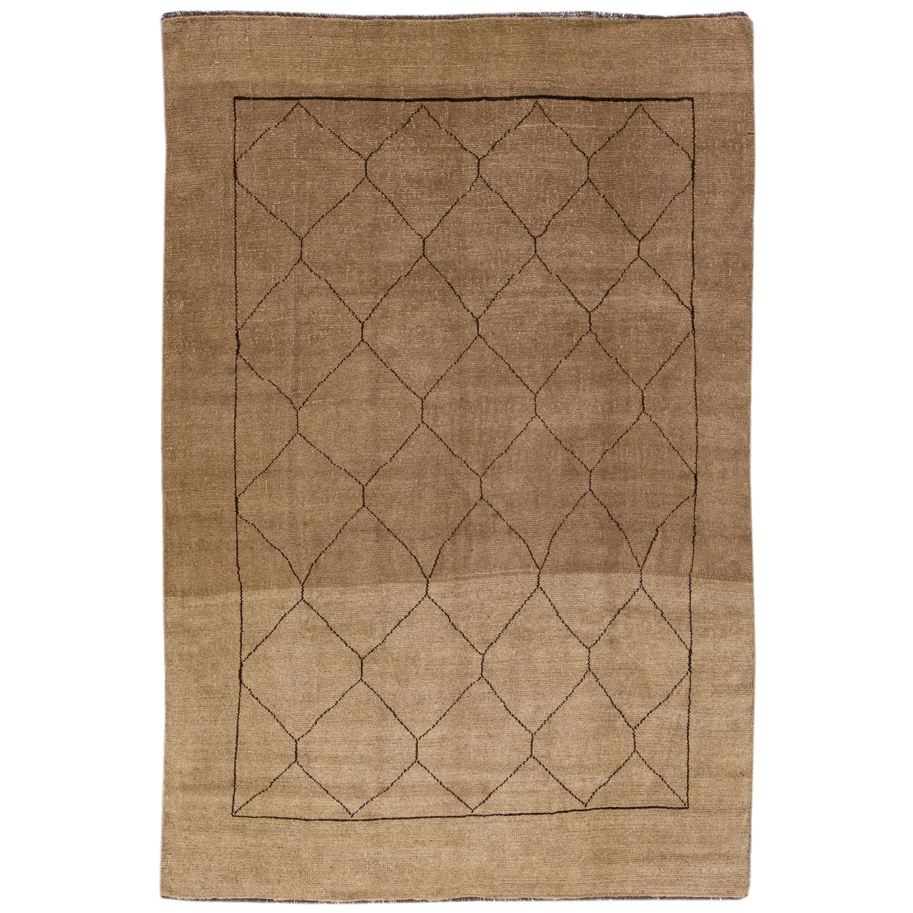 Tapis en laine tribale marron de style marocain moderne et fait à la main par Apadana