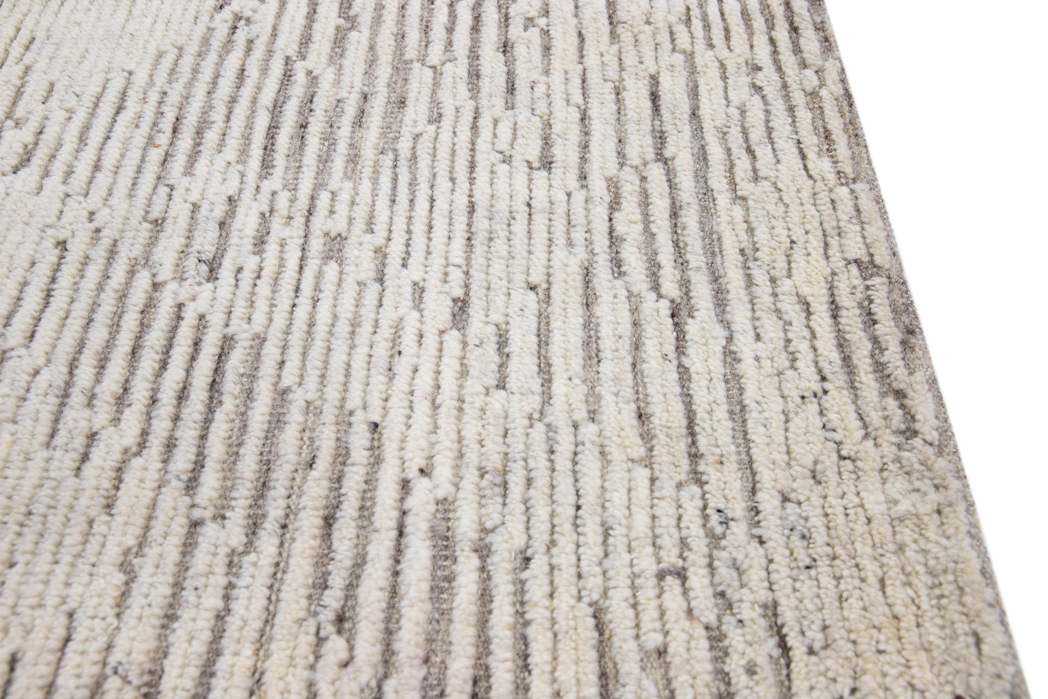 Indian Modern Moroccan Style Gray Handmade Custom Wool Rug For Sale