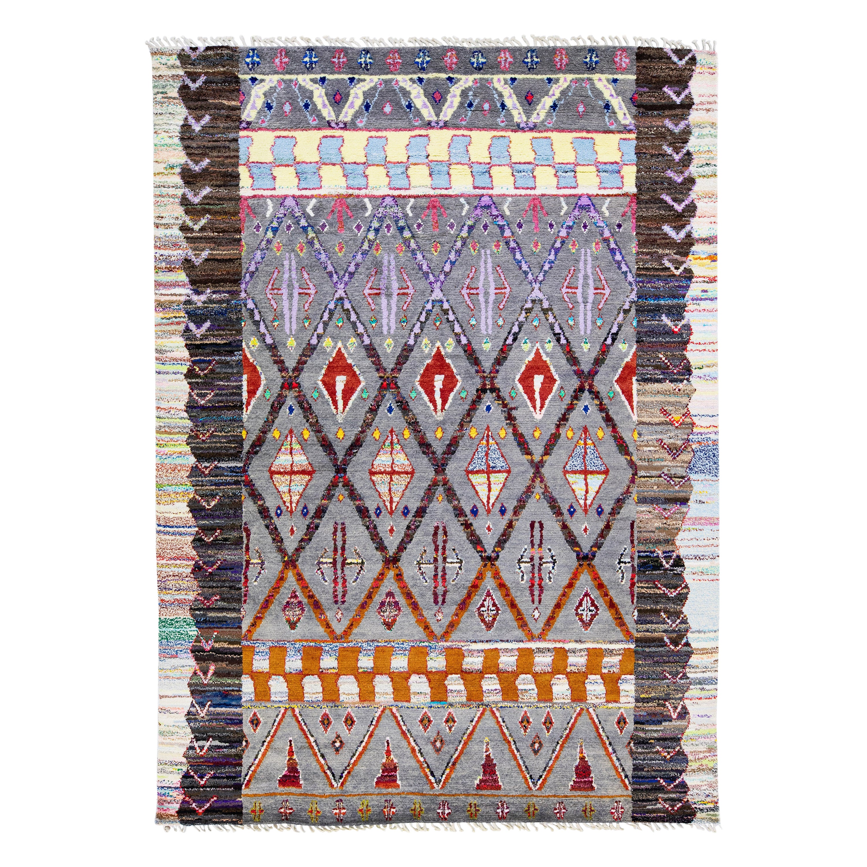 Tapis gris de style marocain moderne fait à la main avec motif tribal multicolore