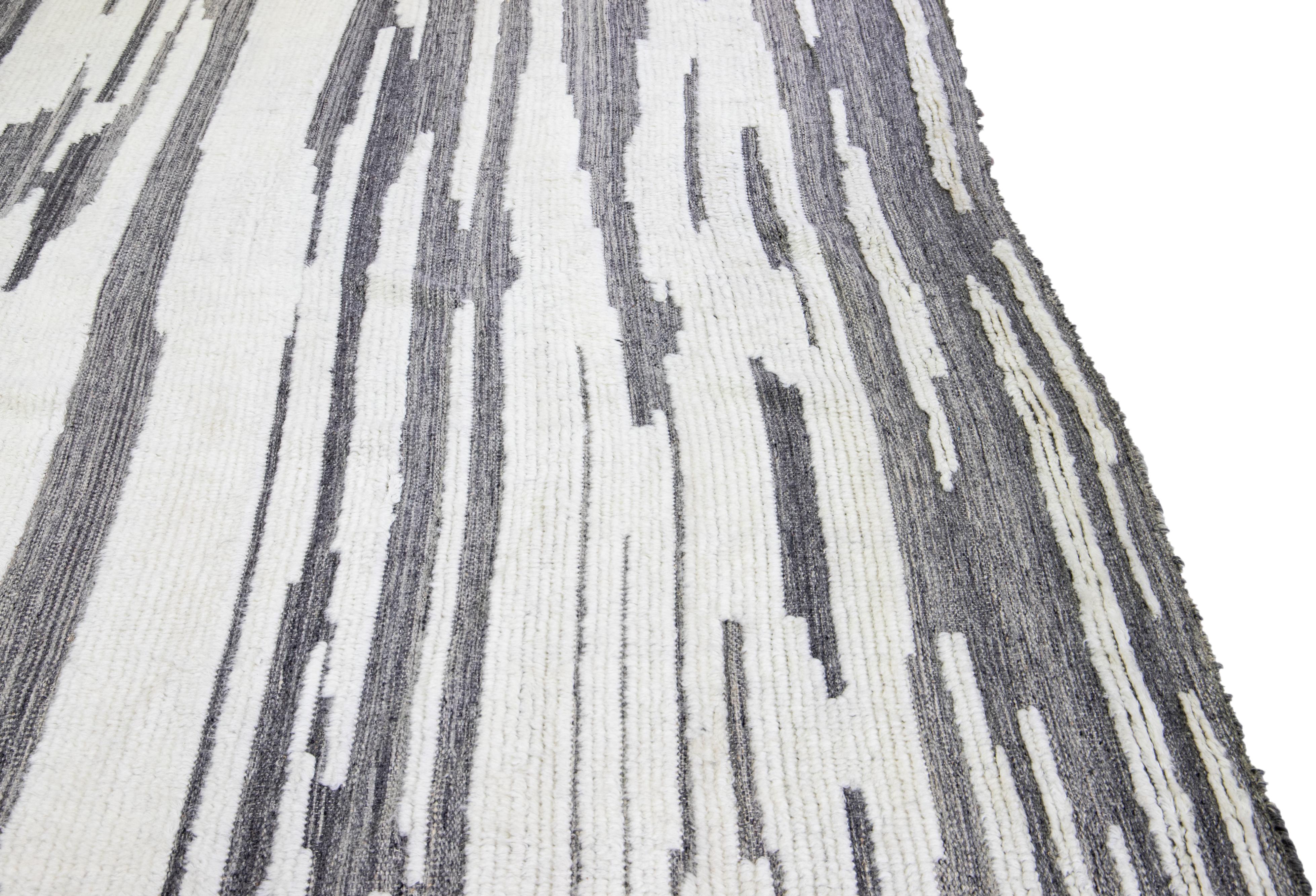 Modern Moroccan Style Handmade Abstract Gray Oversize Wool Rug by Apadana For Sale 1