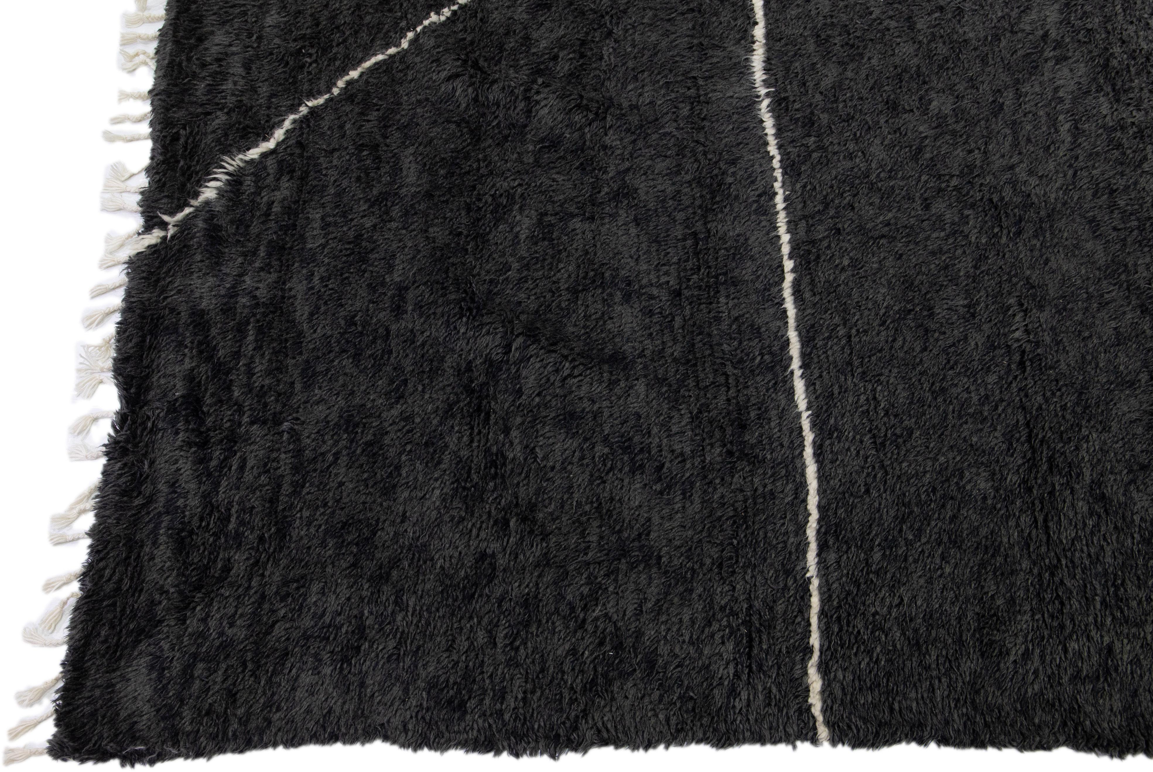 Indian Modern Moroccan Style Handmade Black Abstract Wool Rug by Apadana For Sale