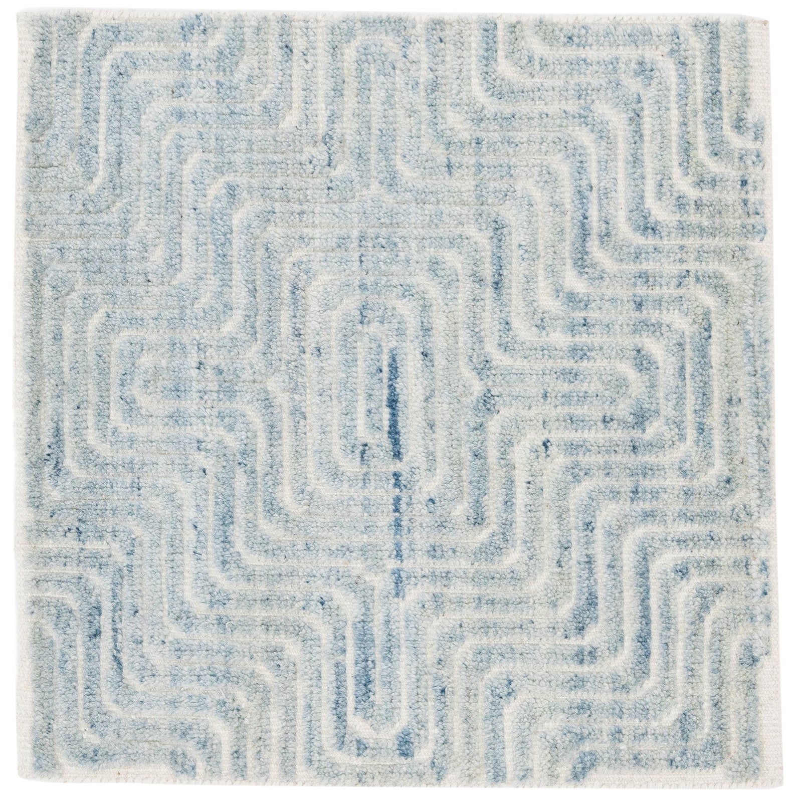 Moderner moderner handgefertigter blauer Labyrinth-Wollteppich im marokkanischen Stil im Angebot