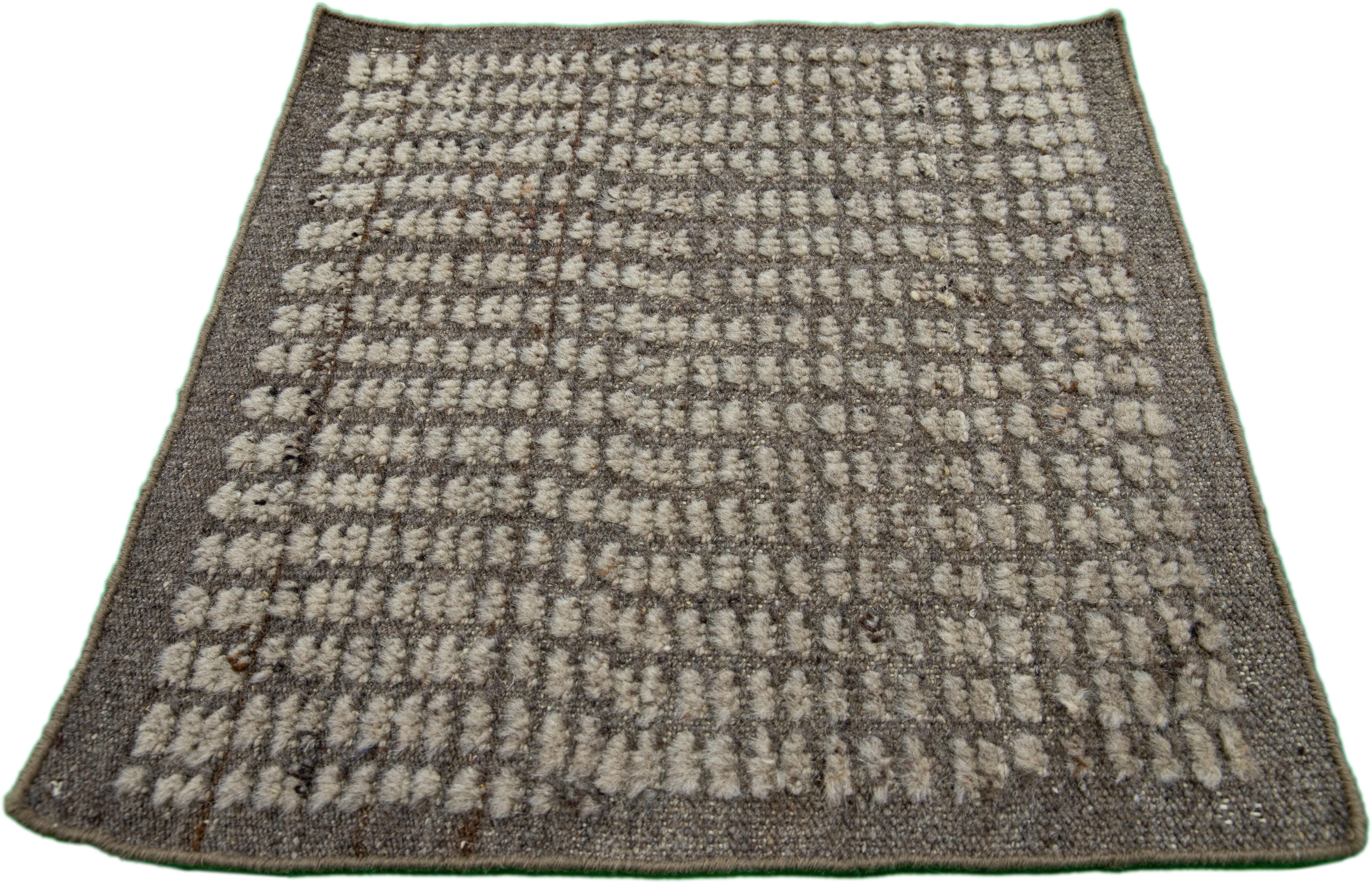 Apadana's Modern Moroccan style custom wool rug. Custom sizes and colors made-to-order. 

Material: 100% Wool 
Techniques: Hand-knotted
Style: Moroccan 
Lead time: Approx. 15-16 wks available 
Colors: As shown, other custom colors are