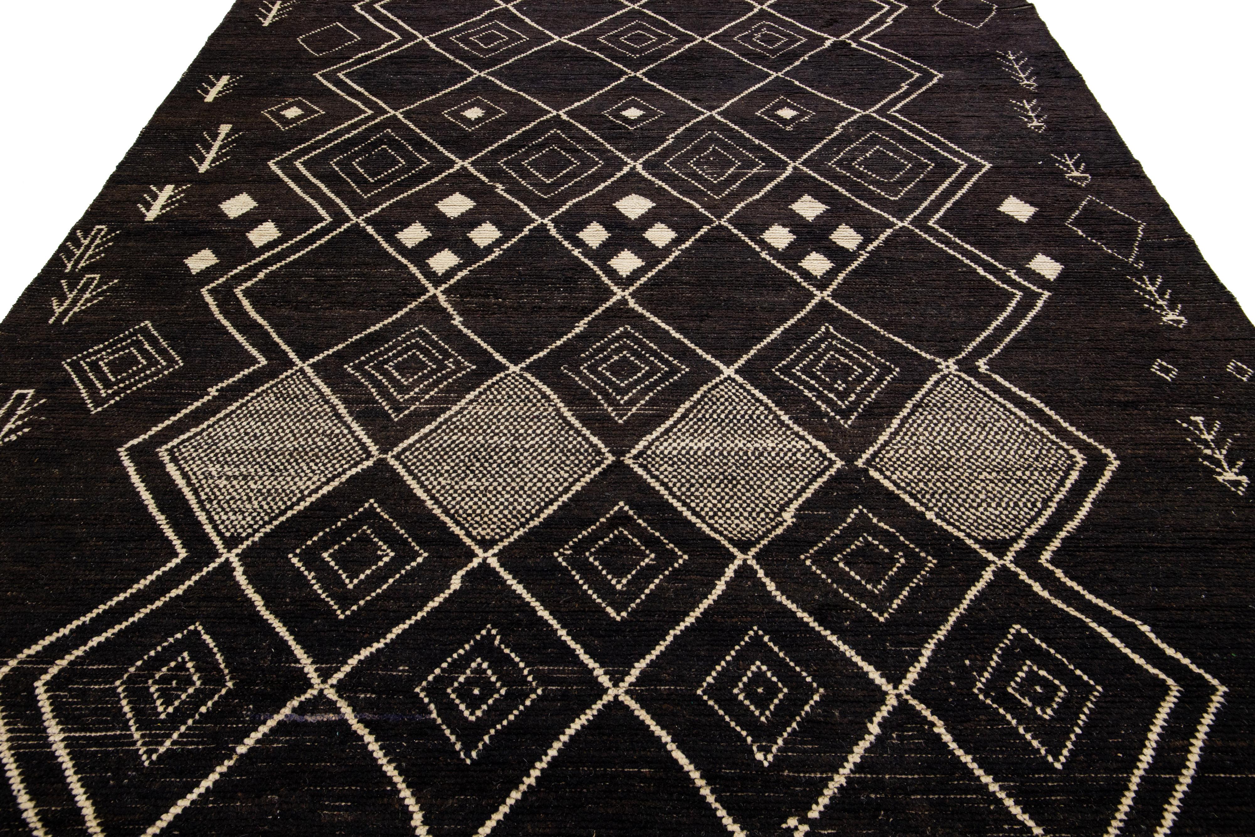 Indian Modern Moroccan Style Handmade Brown Tribal Wool Rug For Sale