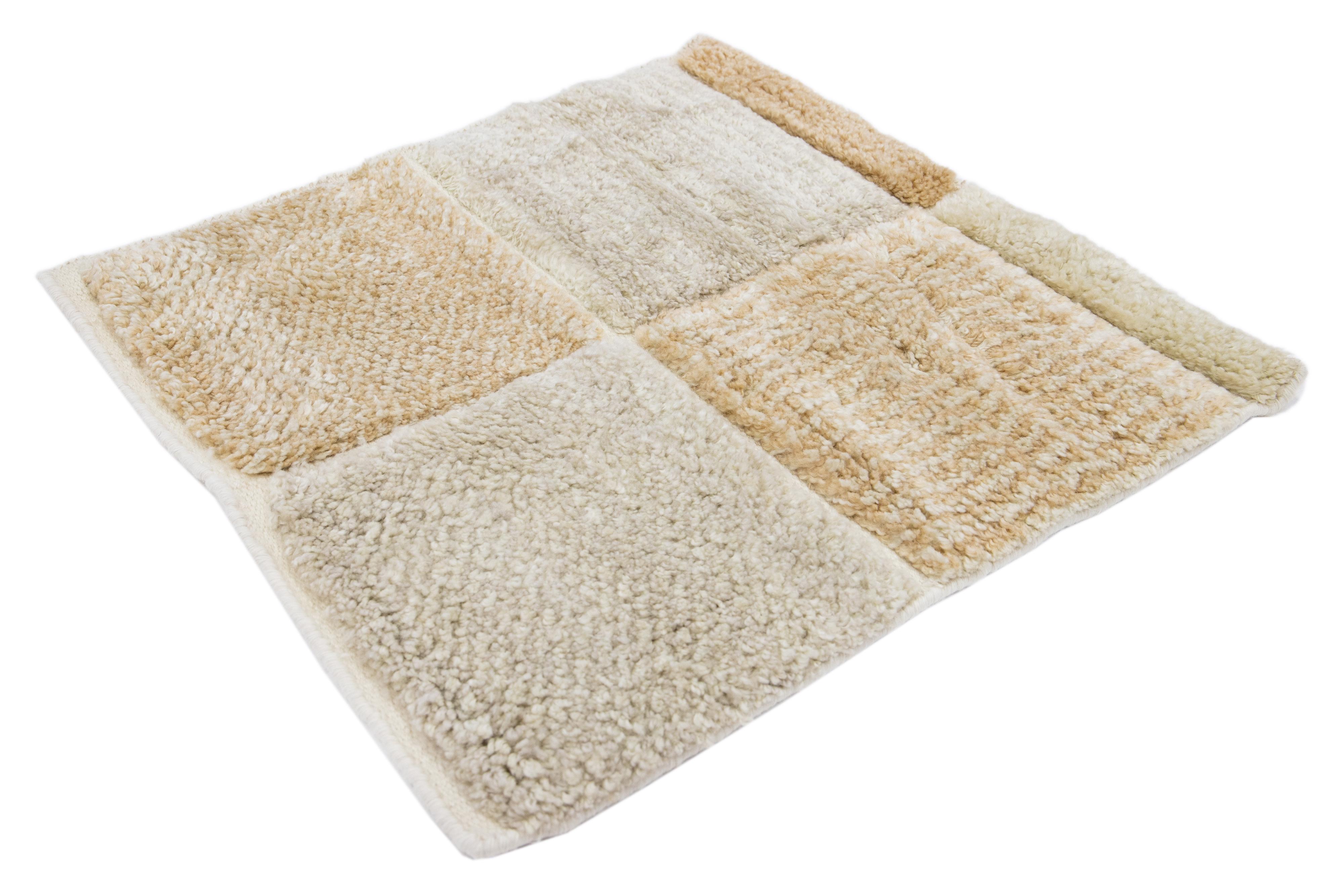 Indian Modern Moroccan Style Handmade Custom Beige Wool Rug For Sale