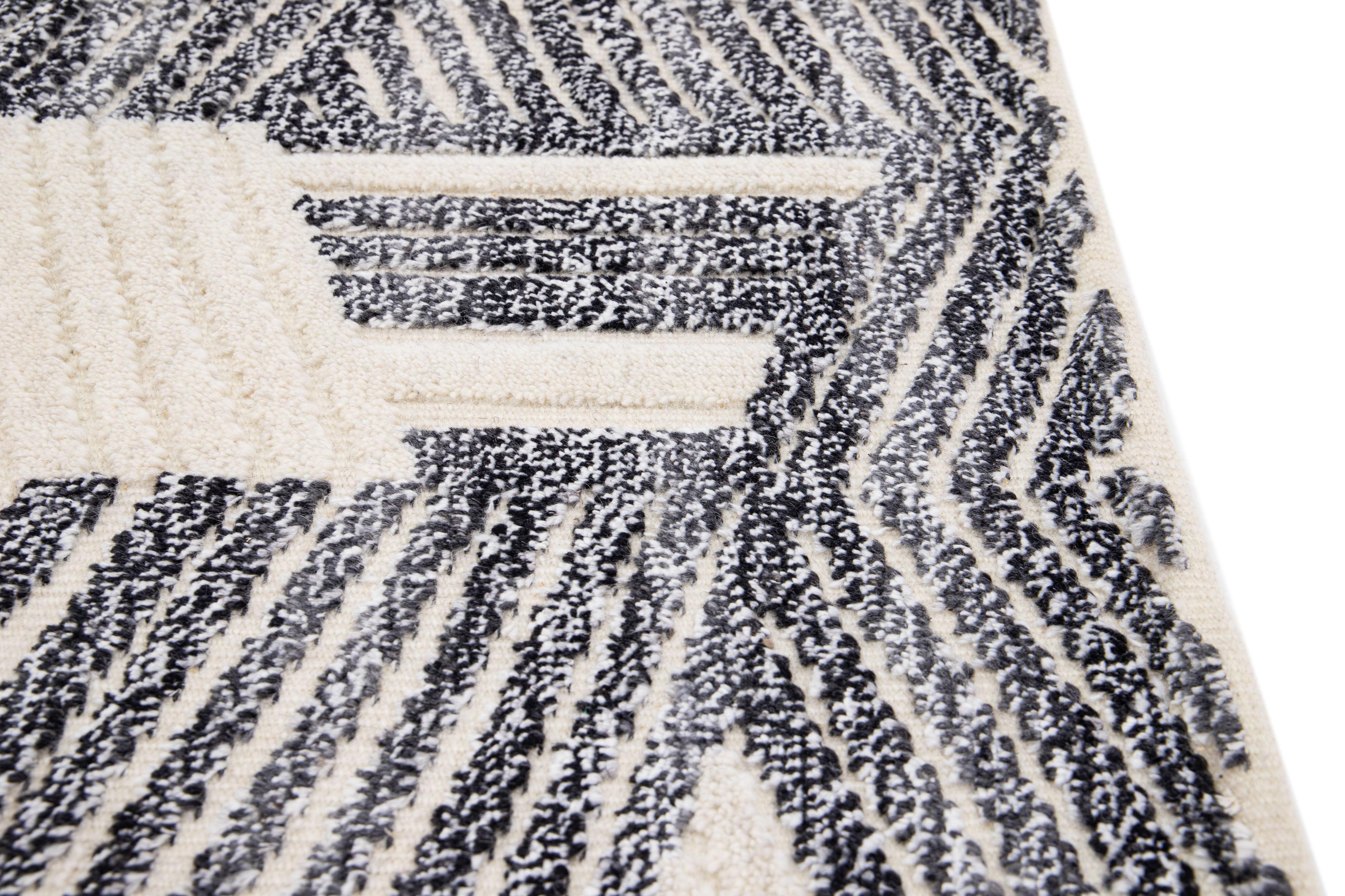 Indian Modern Moroccan Style Handmade Custom Ivory Wool Rug For Sale