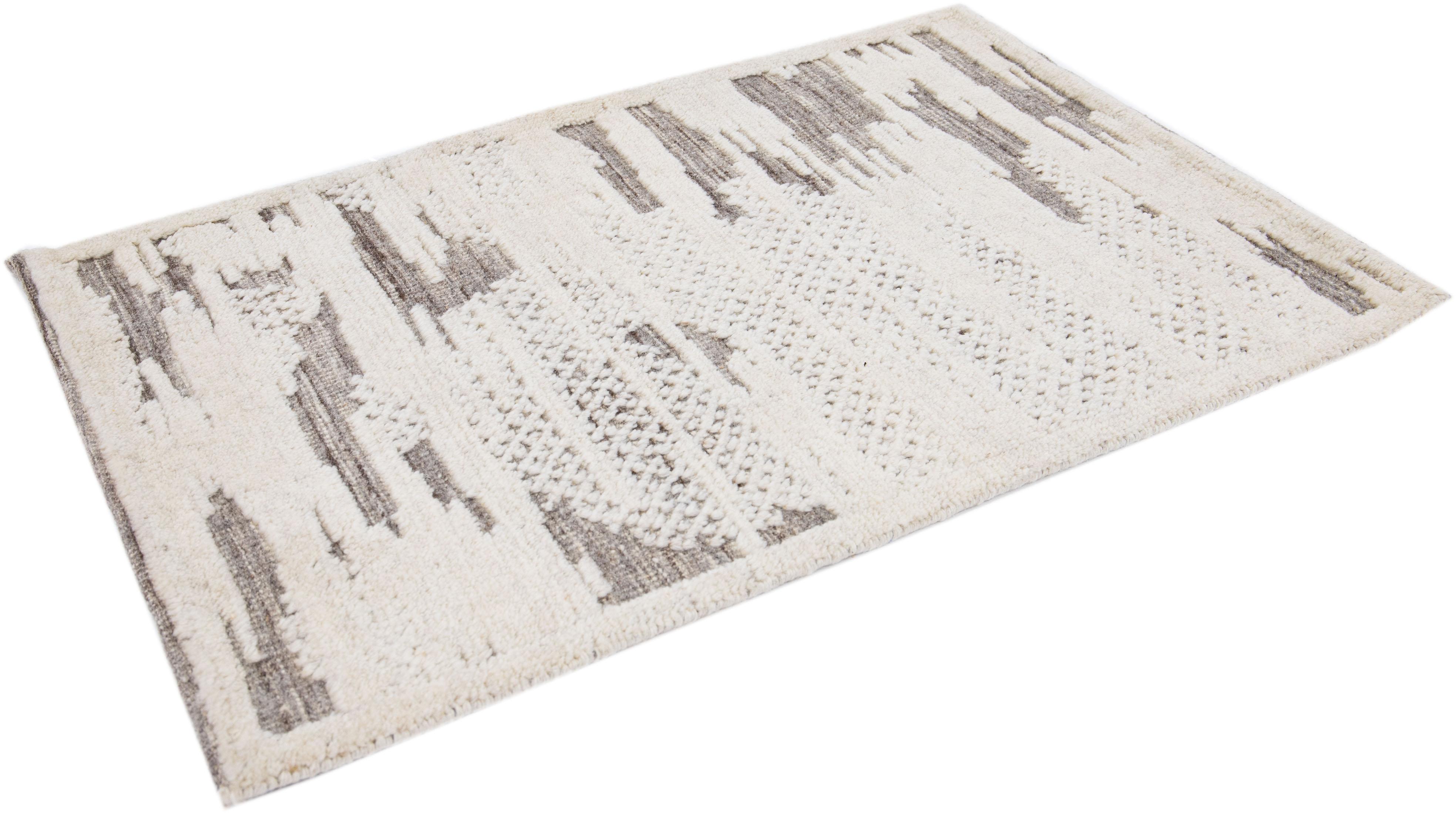 Modern Moroccan Style Handmade Gray Custom Wool Rug In New Condition For Sale In Norwalk, CT