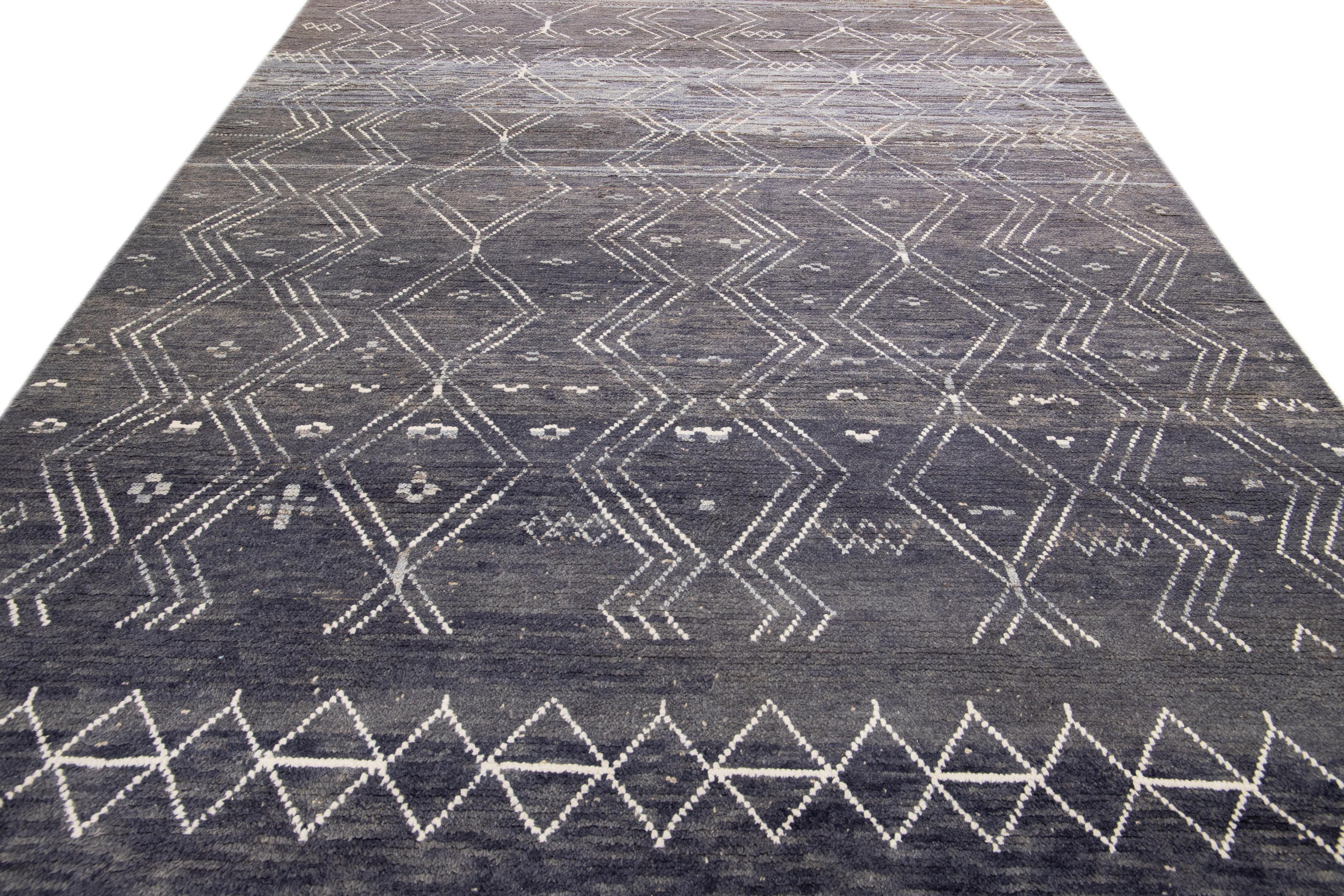 Indian Modern Moroccan Style Handmade Gray Wool Rug with Tribal Motif For Sale