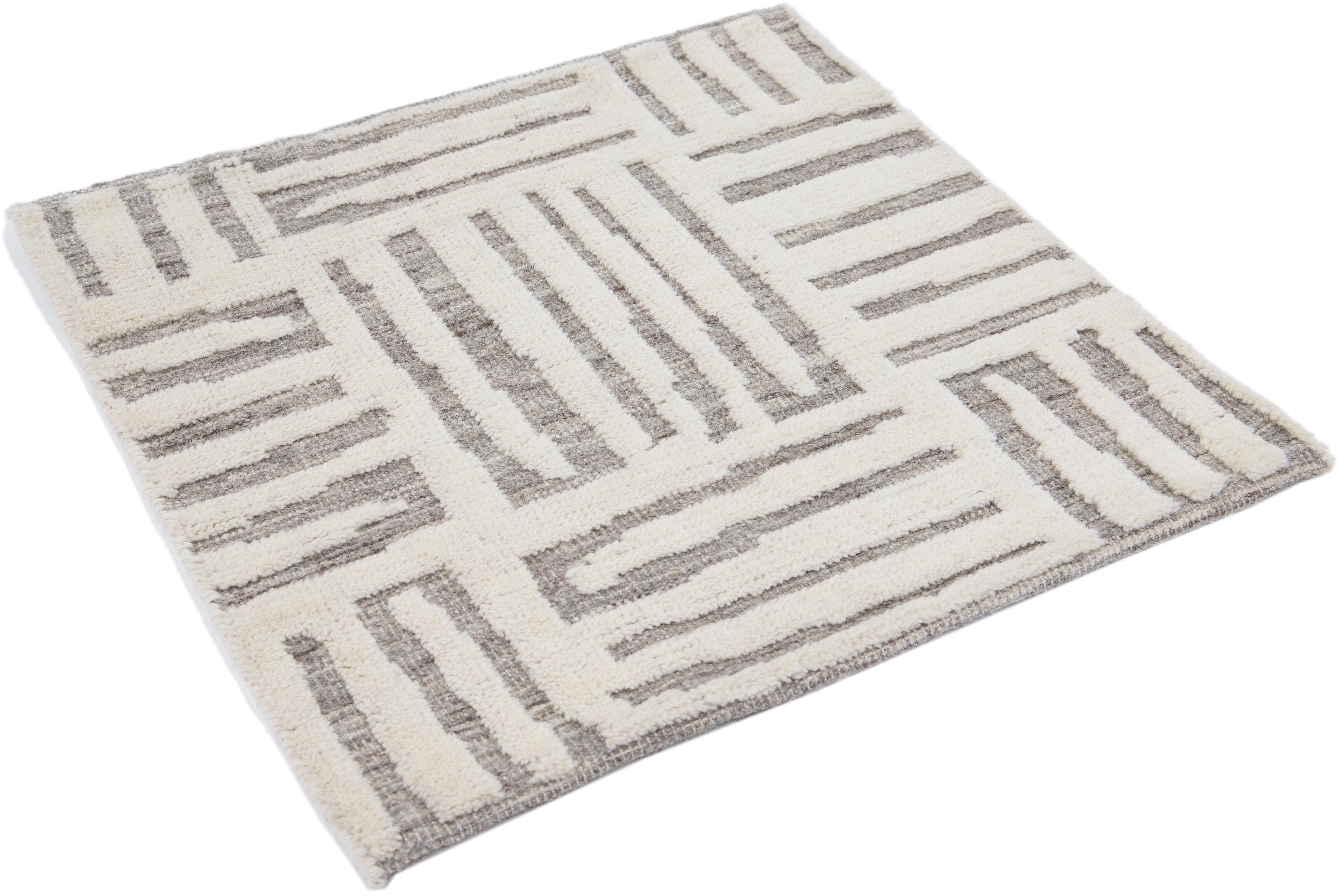 Indian Modern Moroccan Style Handmade Ivory Abstract Custom Wool Rug For Sale