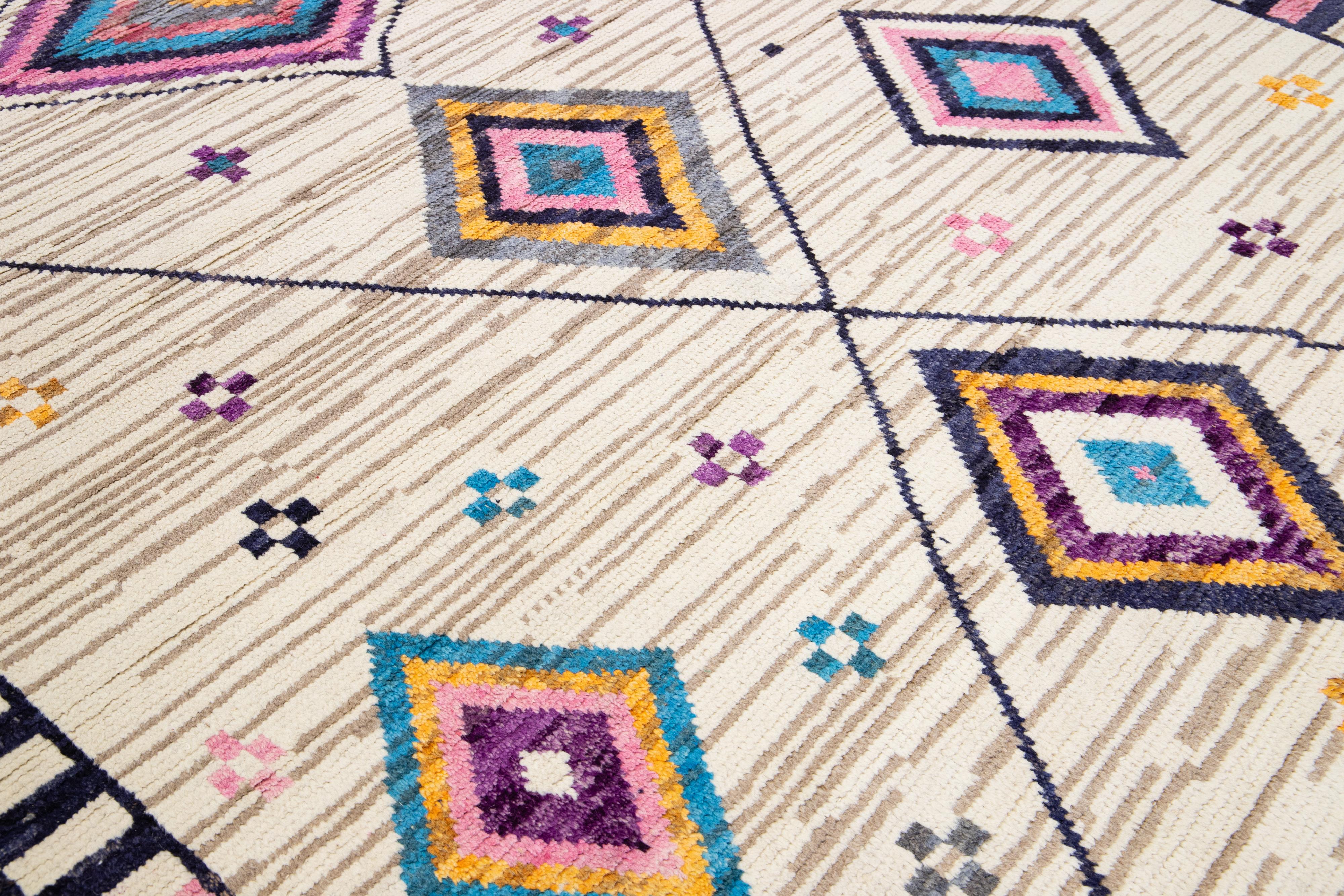 Modern Moroccan Style Handmade Multicolor Tribal Wool Rug In New Condition For Sale In Norwalk, CT