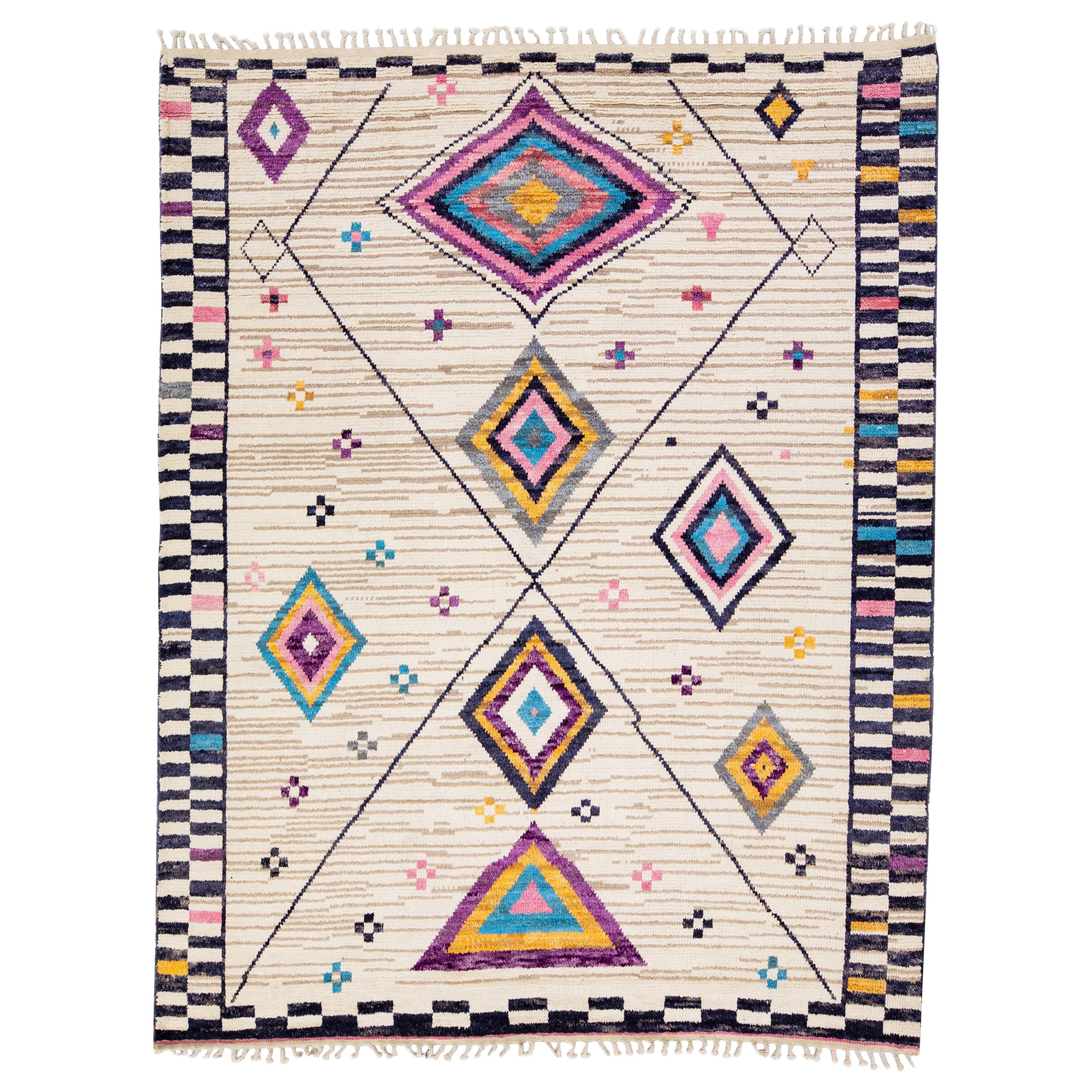 Tapis en laine tribal multicolore de style marocain moderne fait à la main