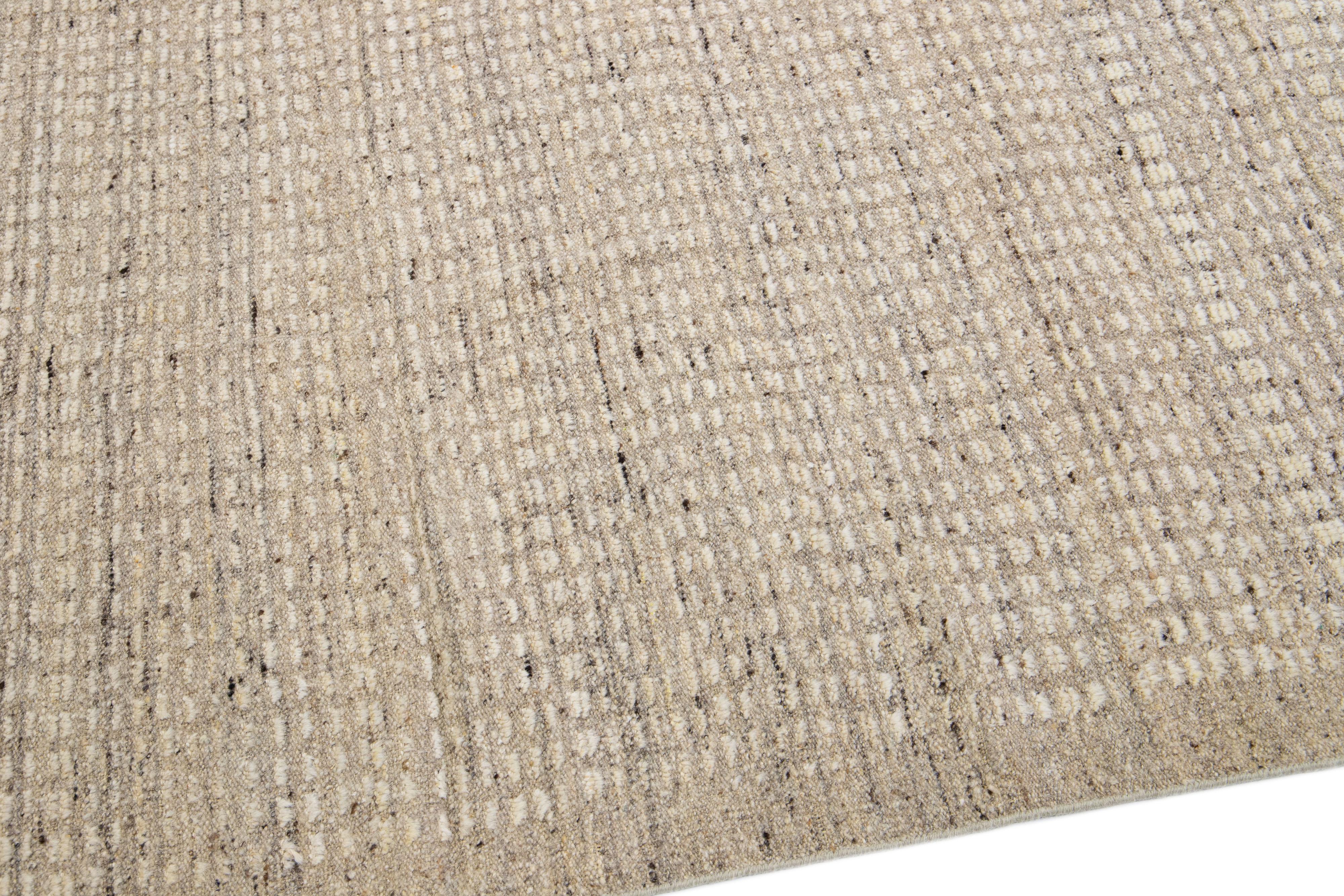 Modern Moroccan Style Handmade Subtle Pattern Beige Wool Rug For Sale 1
