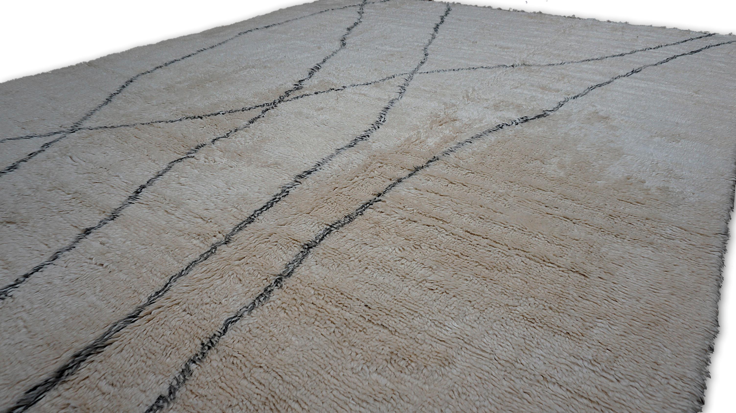 Bohémien Tappeto in lana lineare astratto in stile marocchino moderno avorio e carbone 12'5''x15'5'' in vendita