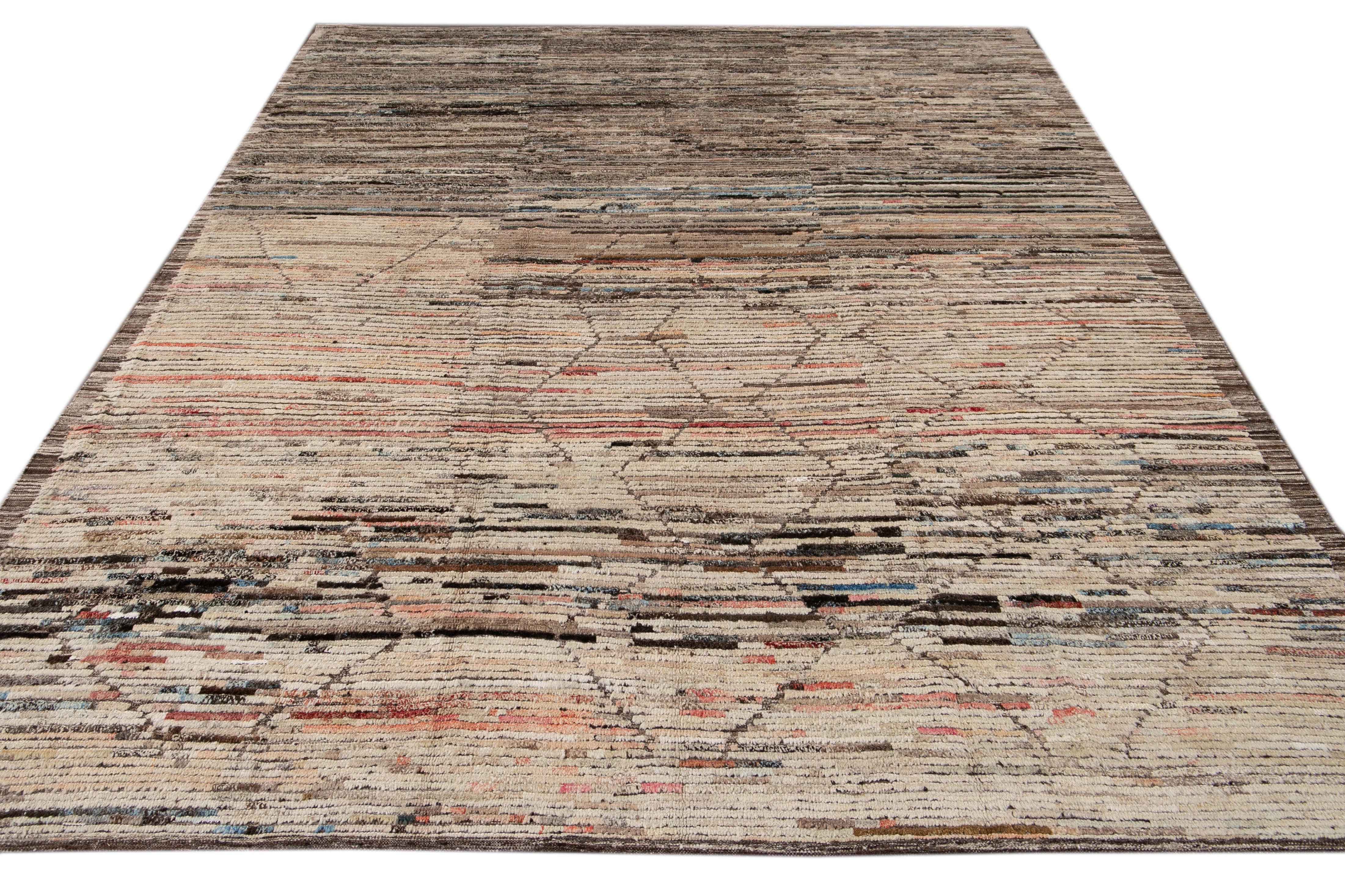 Alfombra moderna de lana de tamaño de habitación de estilo marroquí Anudado a mano en venta