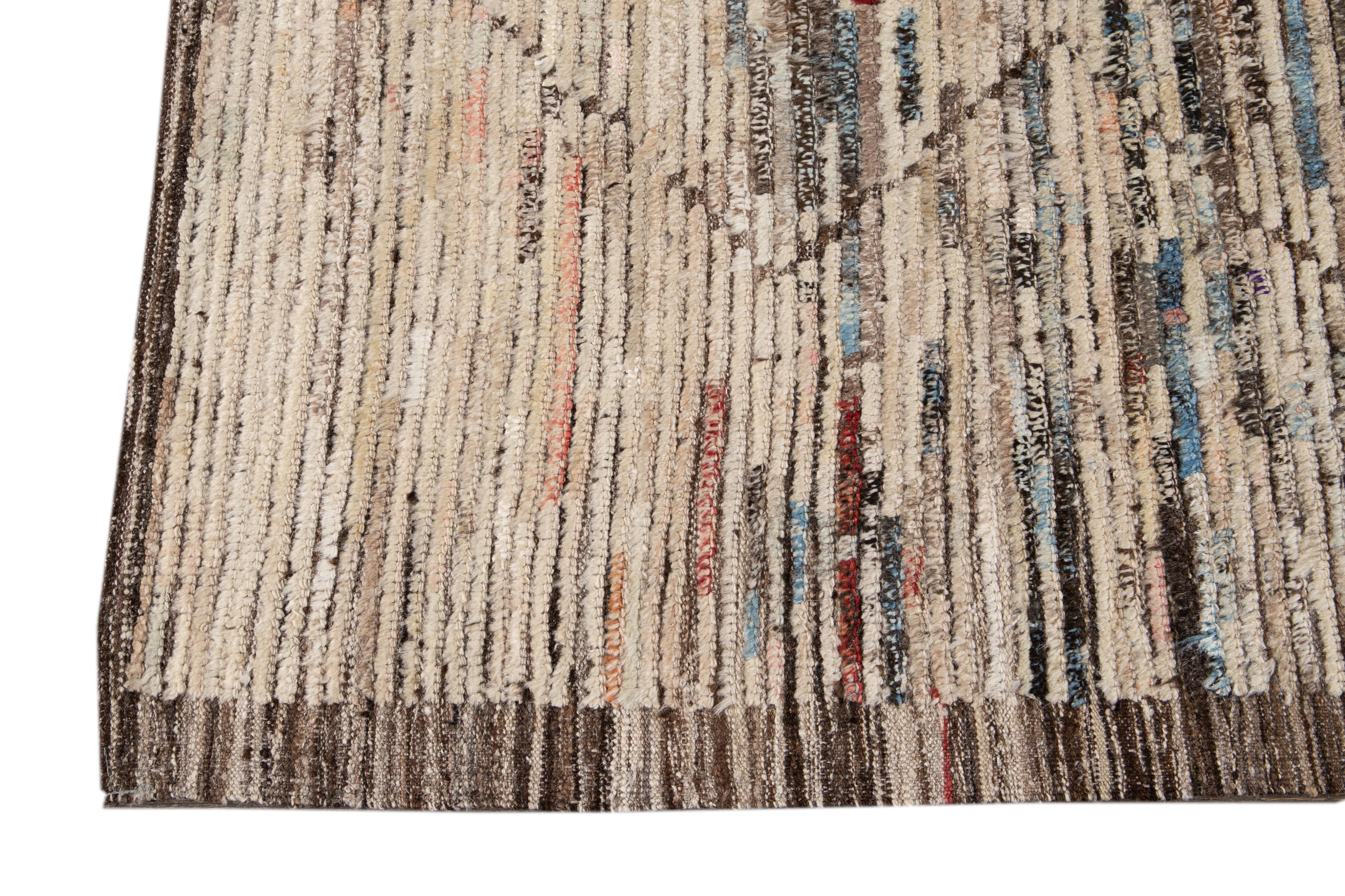 Alfombra moderna de lana de tamaño de habitación de estilo marroquí en Nuevo estado para la venta en Norwalk, CT