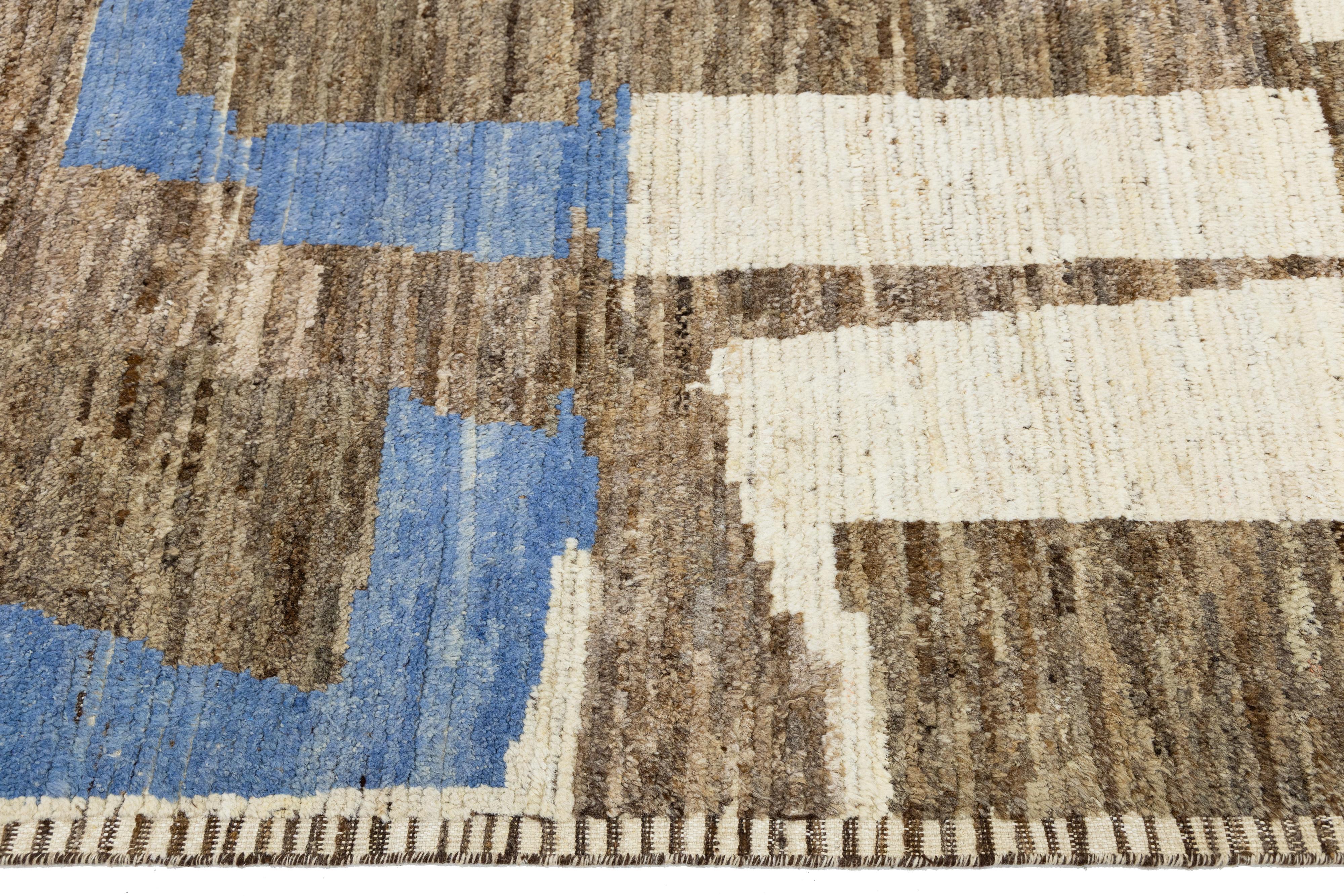 Modern Moroccan Style Wool Rug with Abstract Earth-Tone Geometry Neuf - En vente à Norwalk, CT