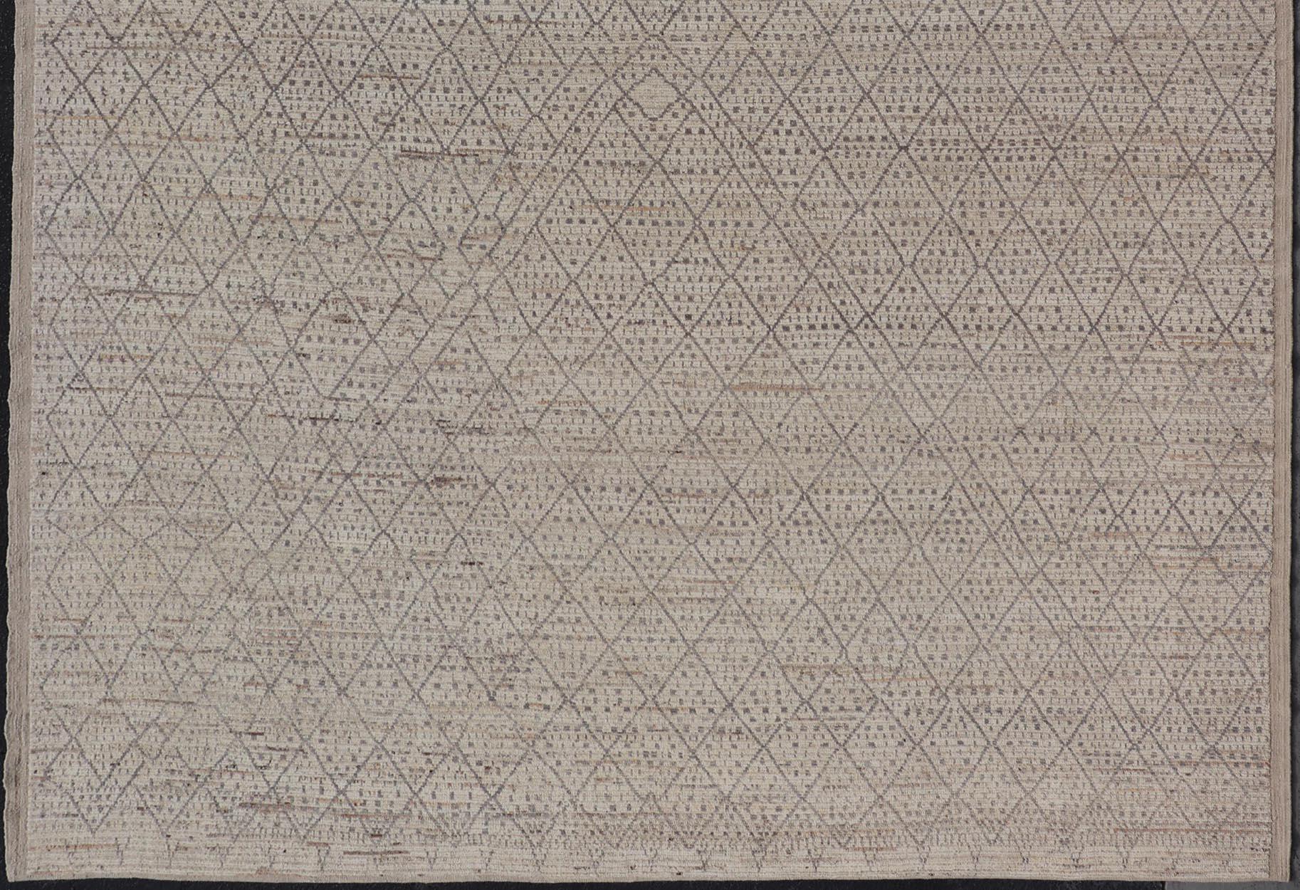 Modern Moroccan Type Rug in Wool with All-Over Diamond Design in Earthy Tones For Sale 2