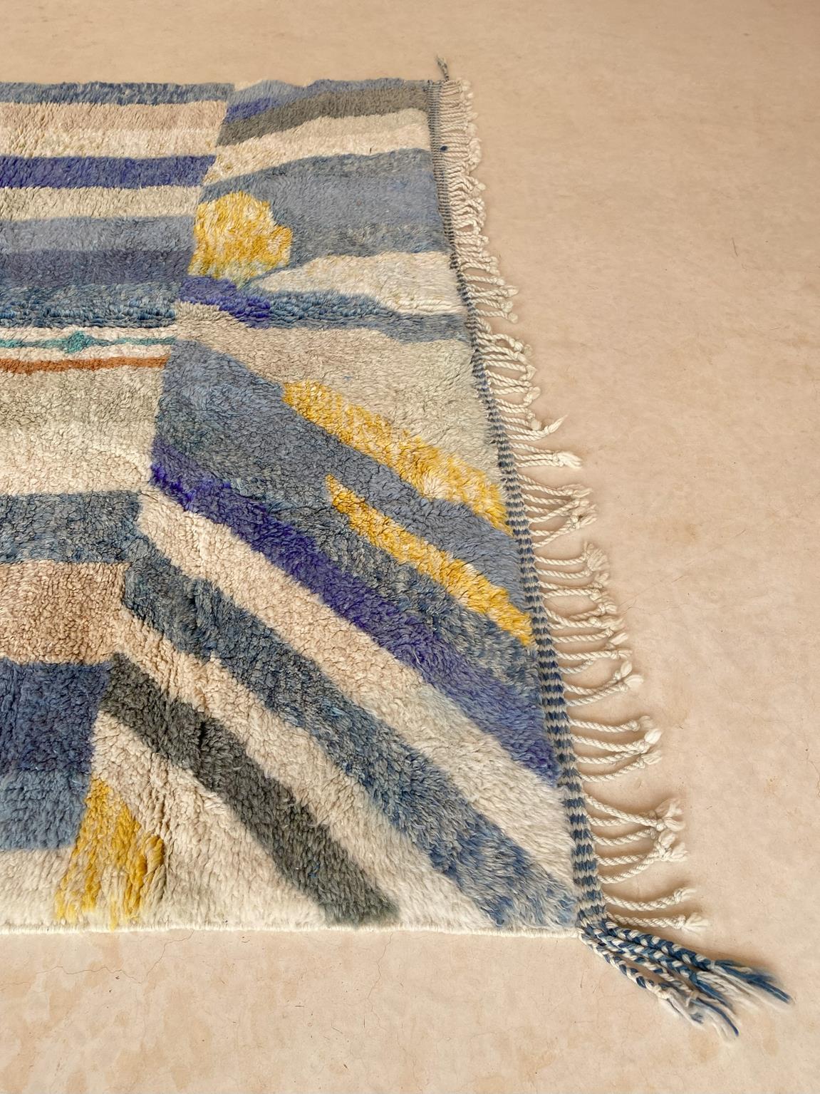 Modern Moroccan wool Mrirt rug - Blue/cream/yellow - 7x10.2feet / 214x310cm For Sale 1