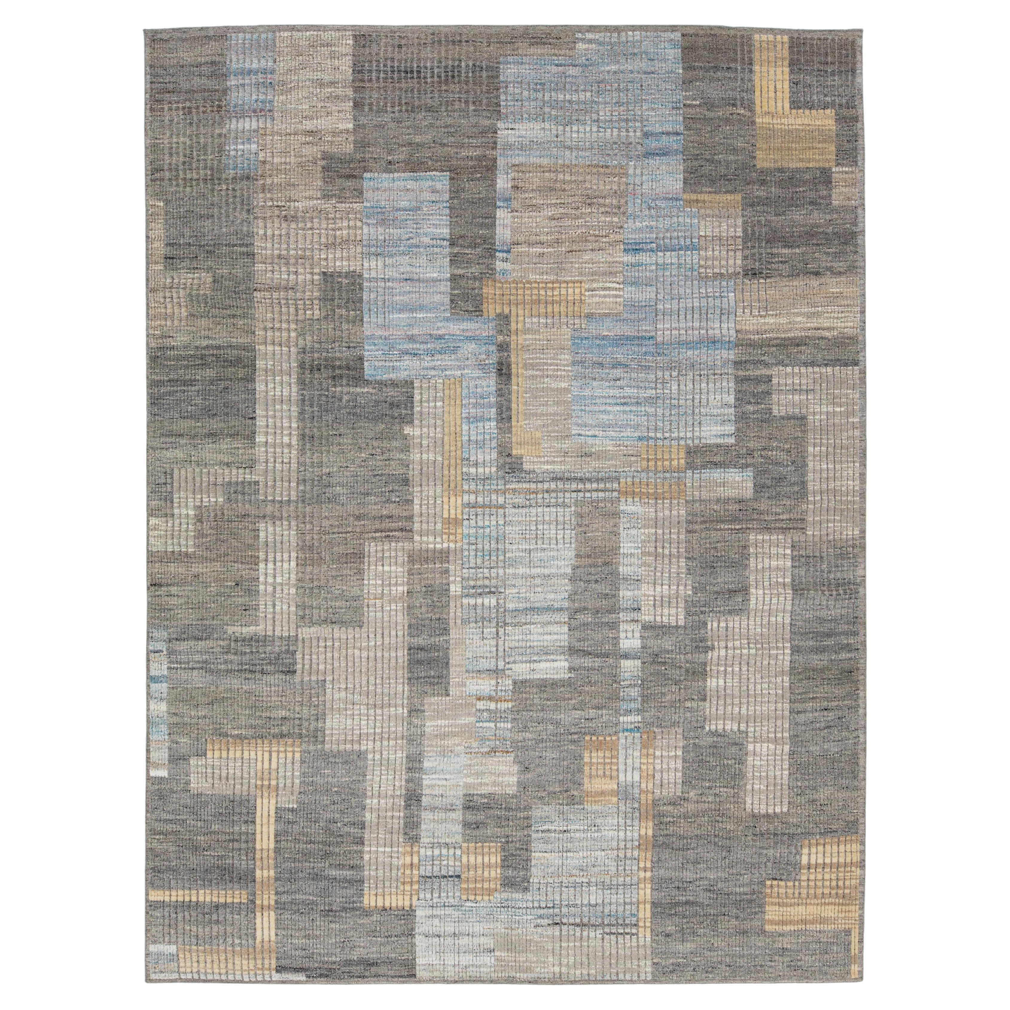 Modern Moroccan Wool Rug In Gray with Abstract Geometric Design