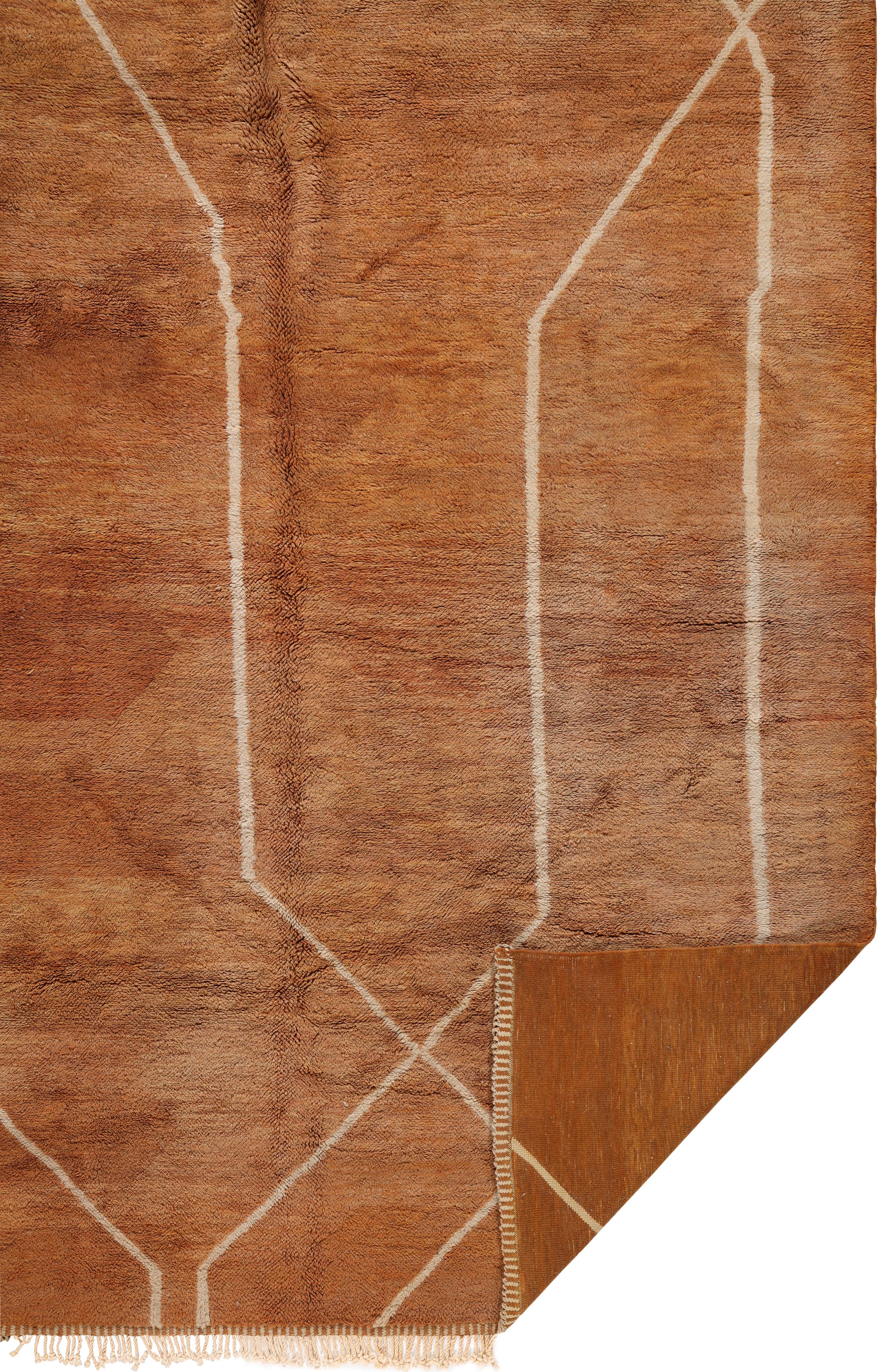 Tapis marocain moderne en laine de couleur terre cuite avec des lignes géométriques en vente 2