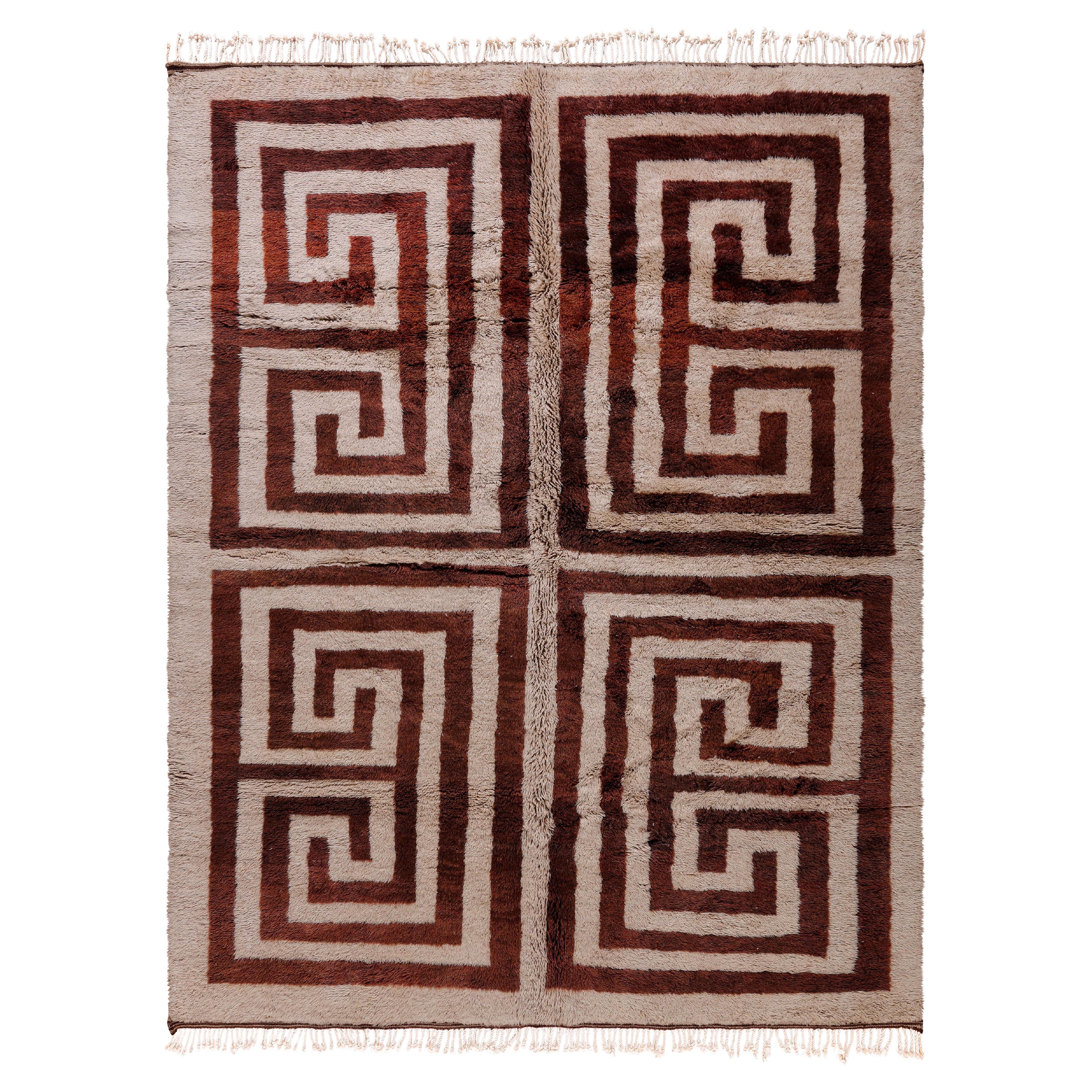 Modern Moroccan Wool Rug with Bold Geometric Pattern – New Handwoven