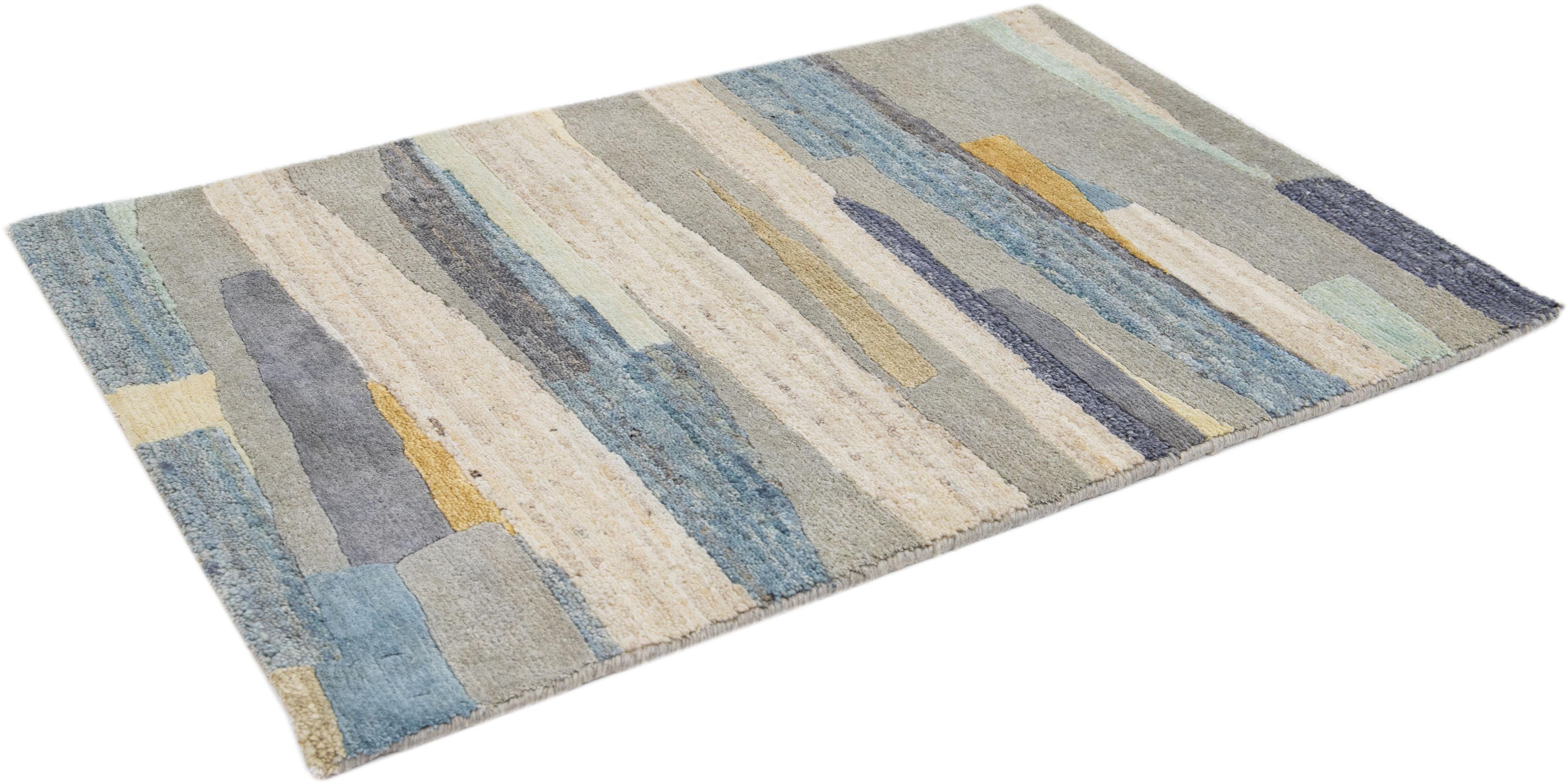 Modern Multicolor Handmade Abstract Custom Wool Rug In New Condition For Sale In Norwalk, CT