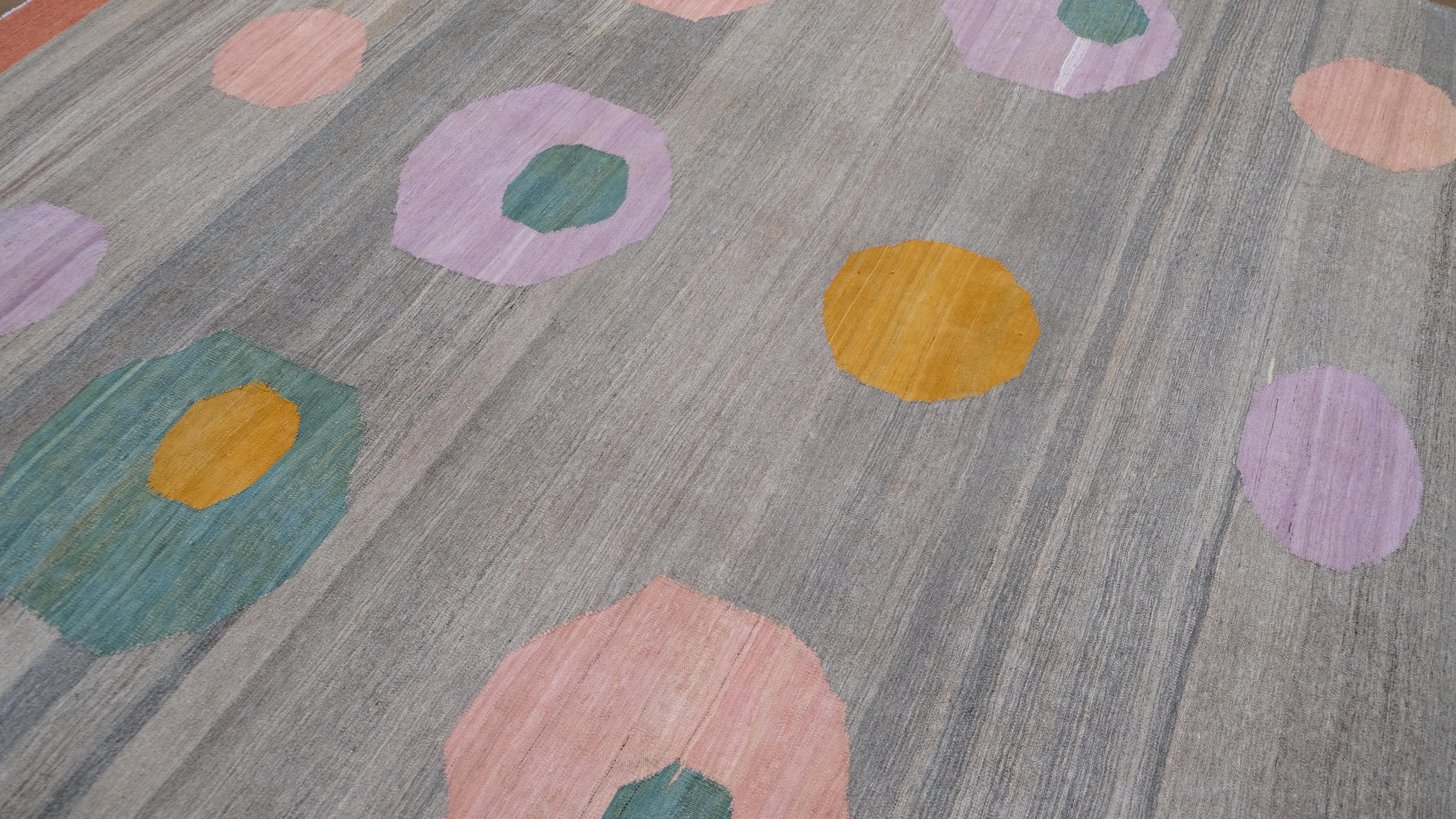 Moderner mehrfarbiger gemusterter gepunkteter Woll-Kelim-Teppich 9'x12'3'' (Handgewebt) im Angebot