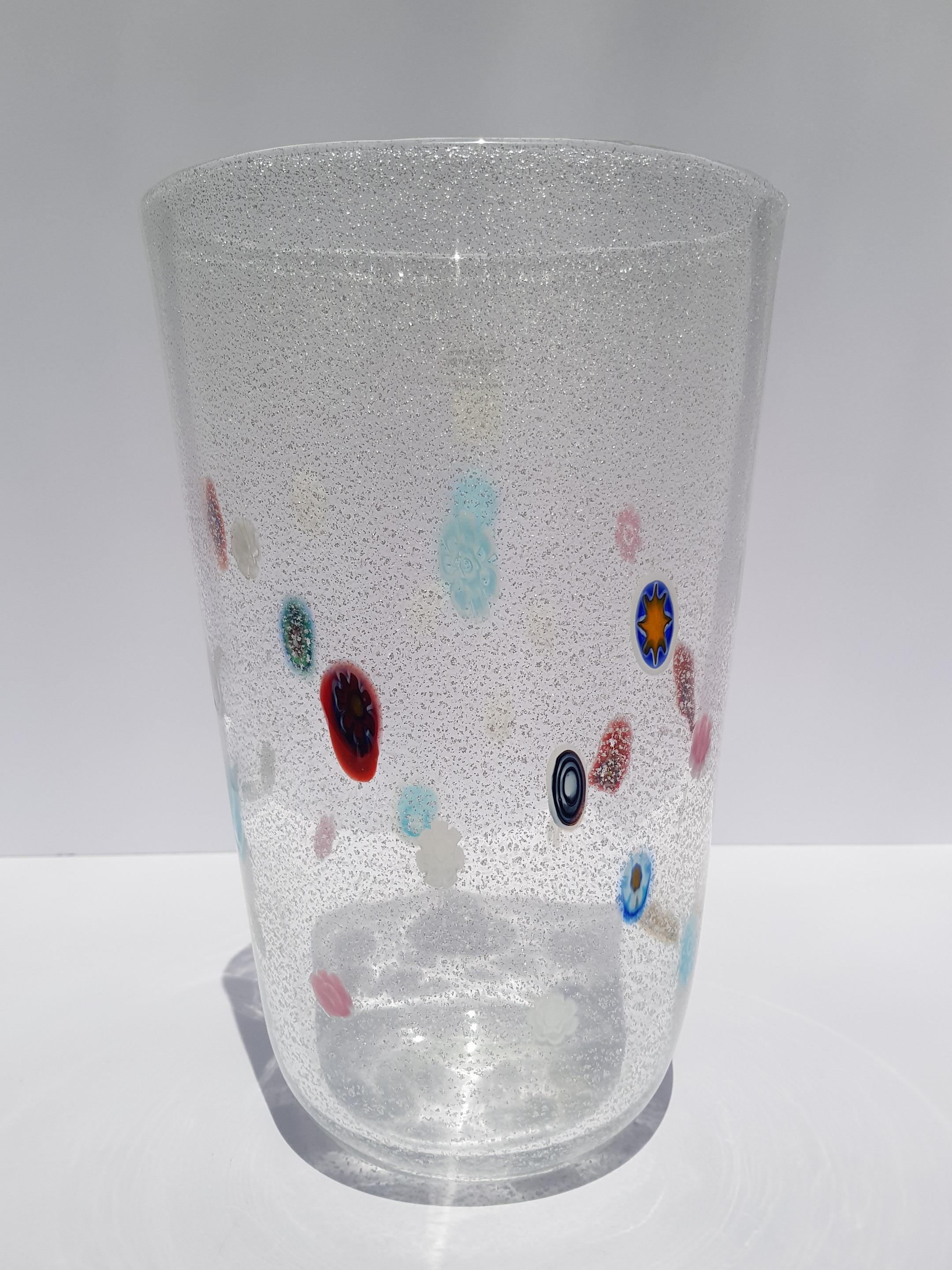 Jarrón moderno de cristal de Murano Gambaro Poggi Hoja de plata Aventurina Murrine Italia Hecho a mano en venta