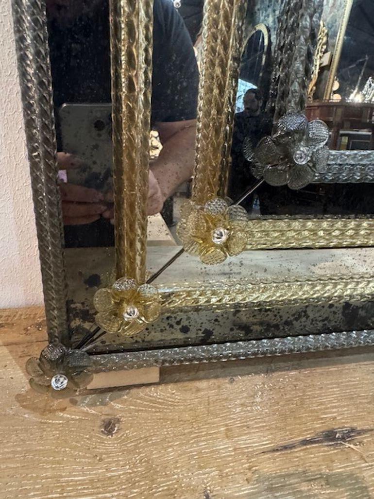 Modern Murano Fume and Gold Twist Glass Mirror In Good Condition For Sale In Dallas, TX