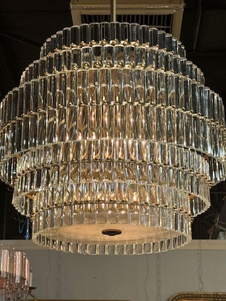 Modern Murano Glass and Brass Multi-Tier Drum Chandelier In Good Condition For Sale In Dallas, TX