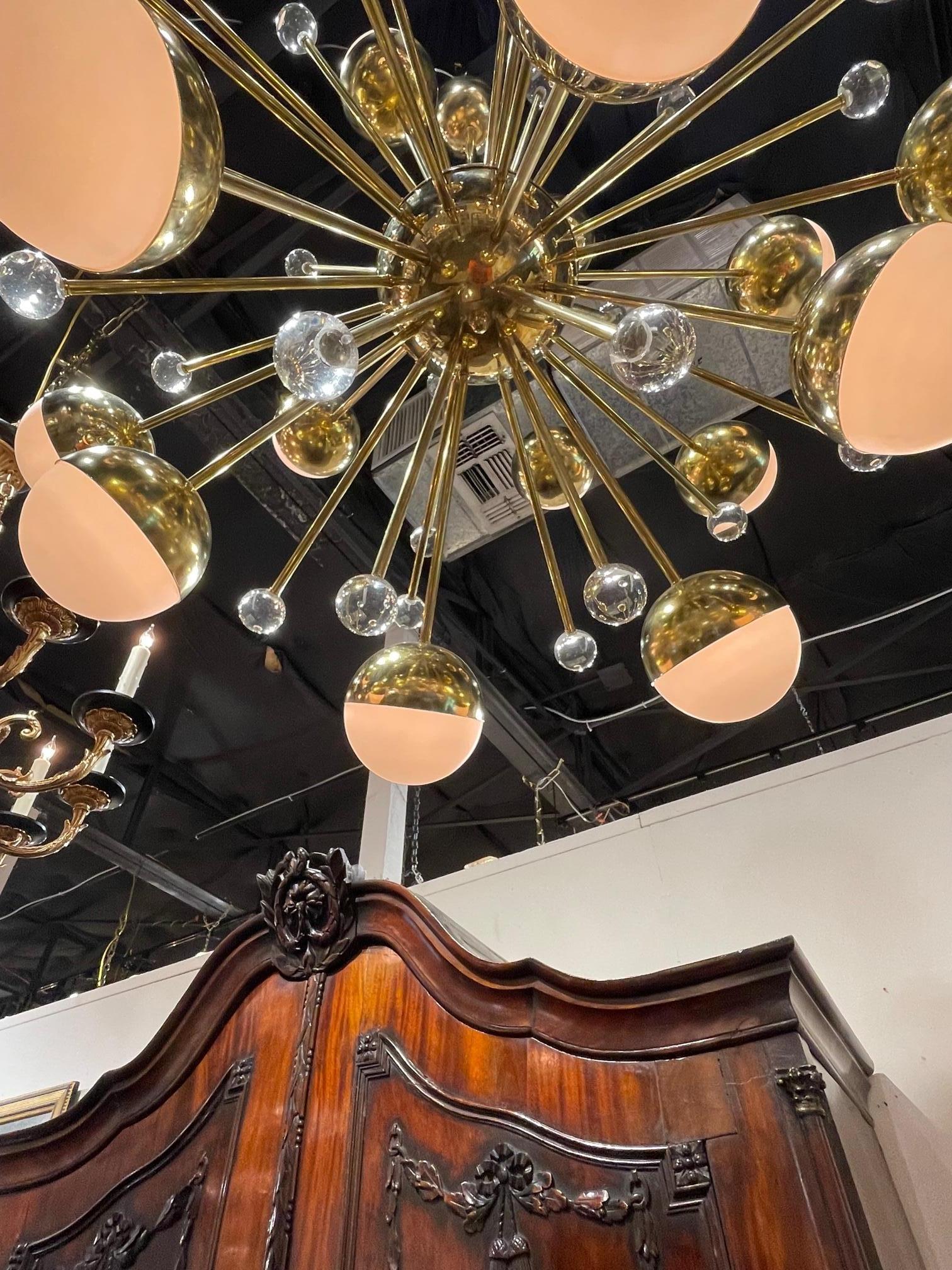 Moderner Kronleuchter aus Muranoglas und Messing Sputnik im Angebot 3